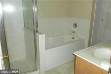 ASBURY WOODS - Residential Lease