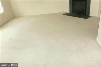 ASBURY WOODS - Residential Lease