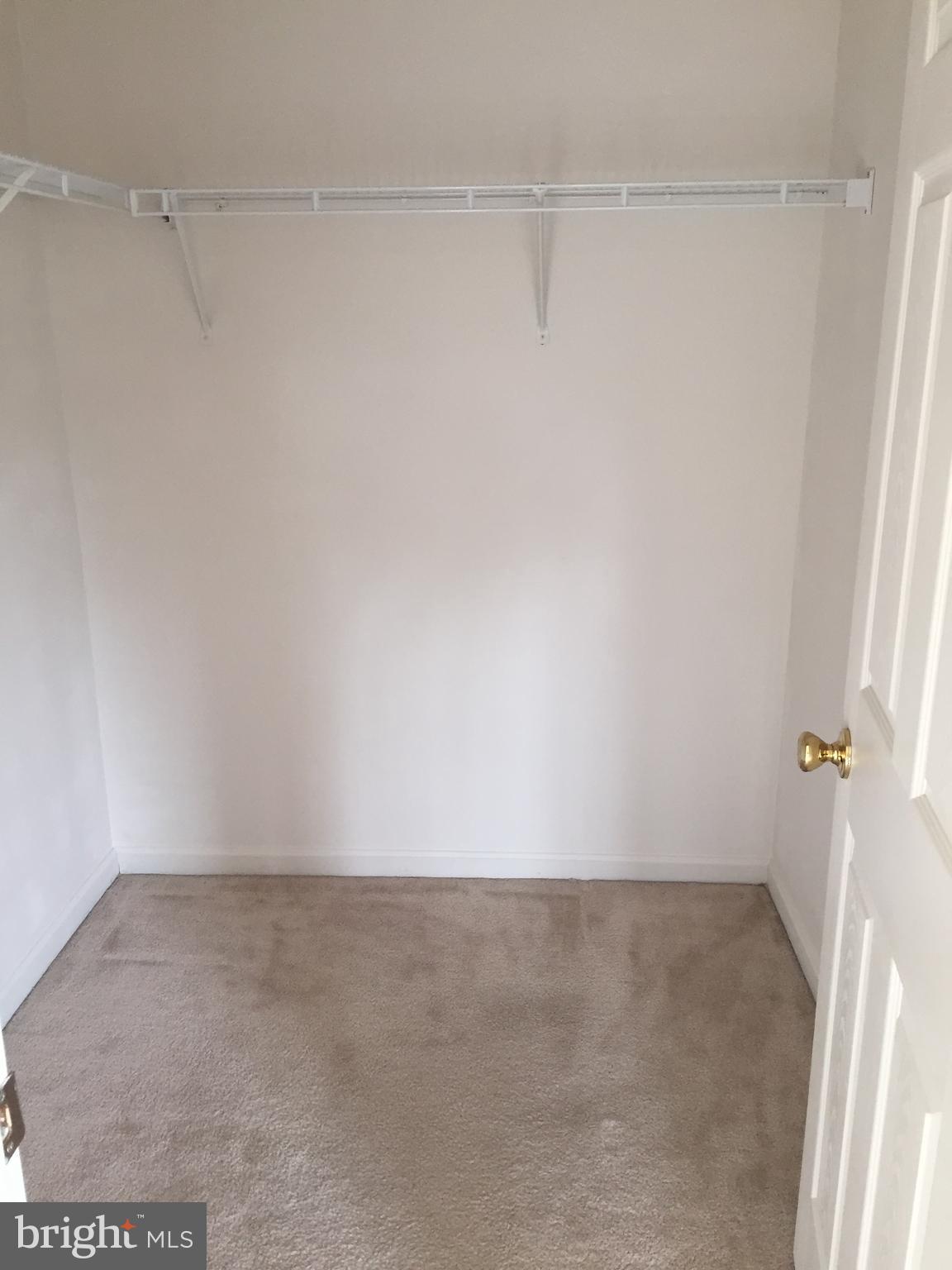 ASBURY WOODS - Residential Lease