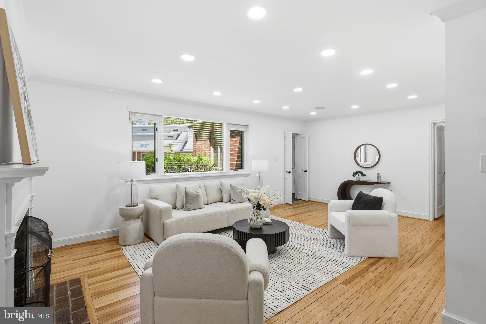 OAK HAVEN - Residential