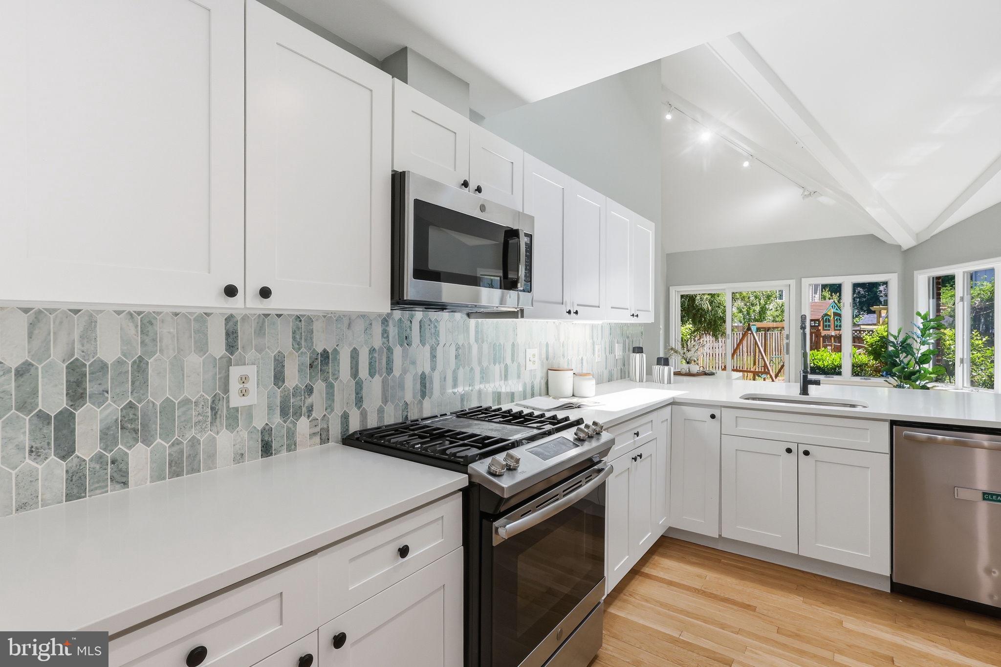 OAK HAVEN - Residential