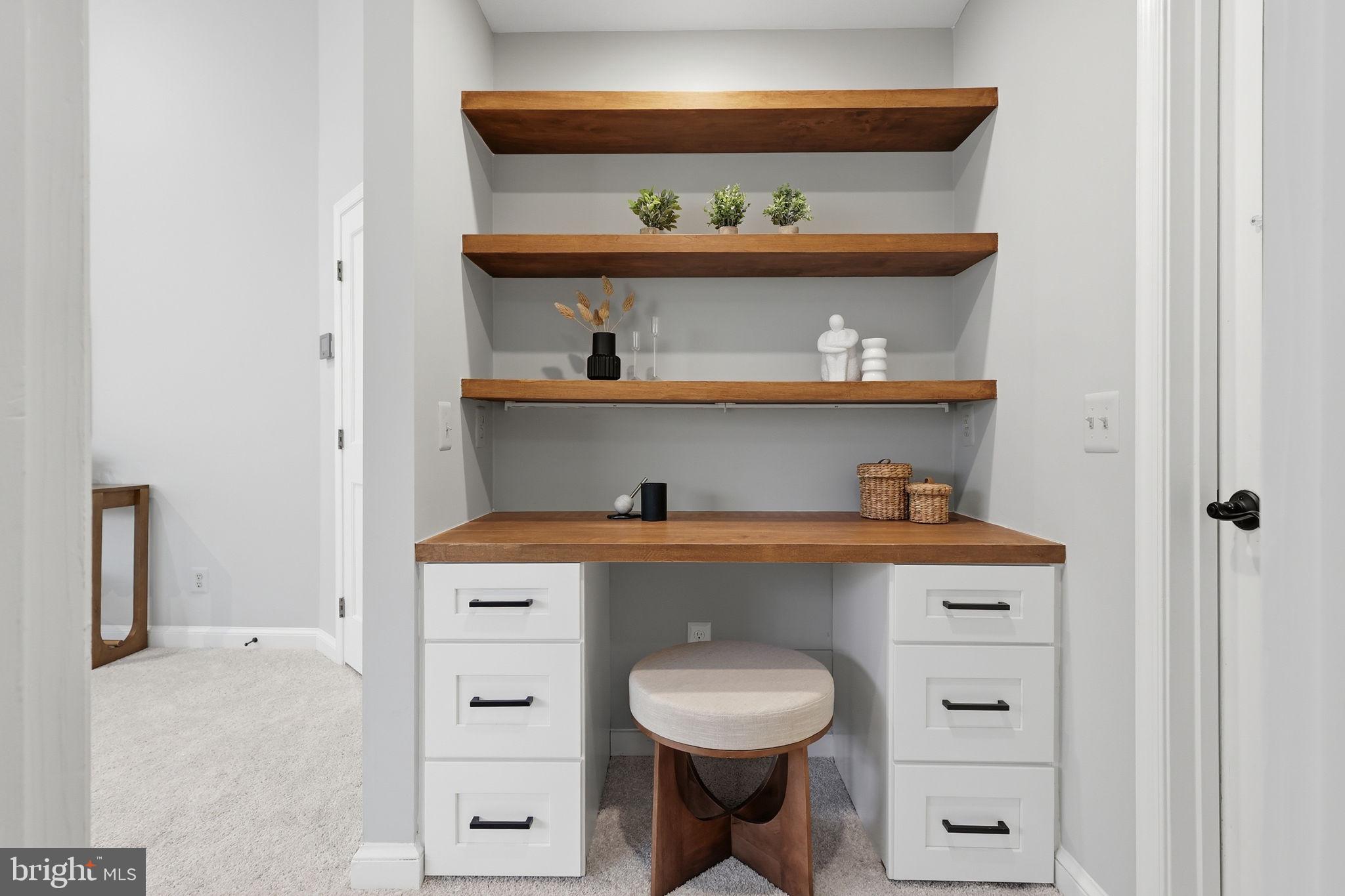 OAK HAVEN - Residential