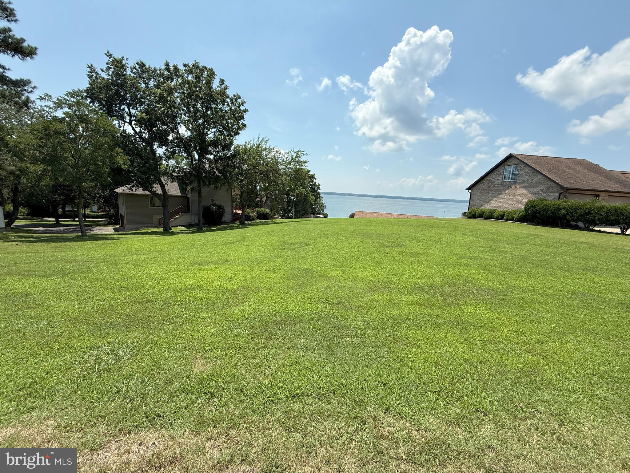 421 OVERLOOK DRIVE