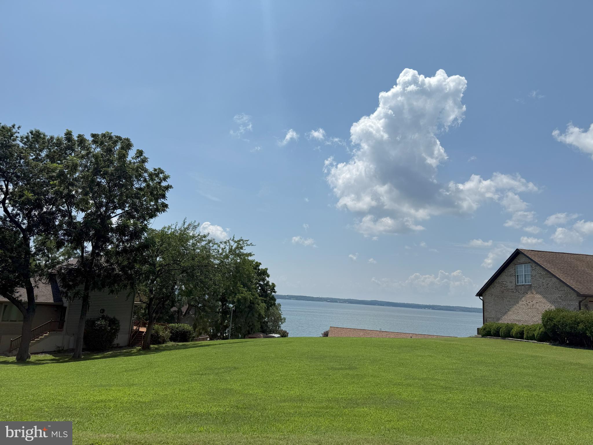 421 OVERLOOK DRIVE