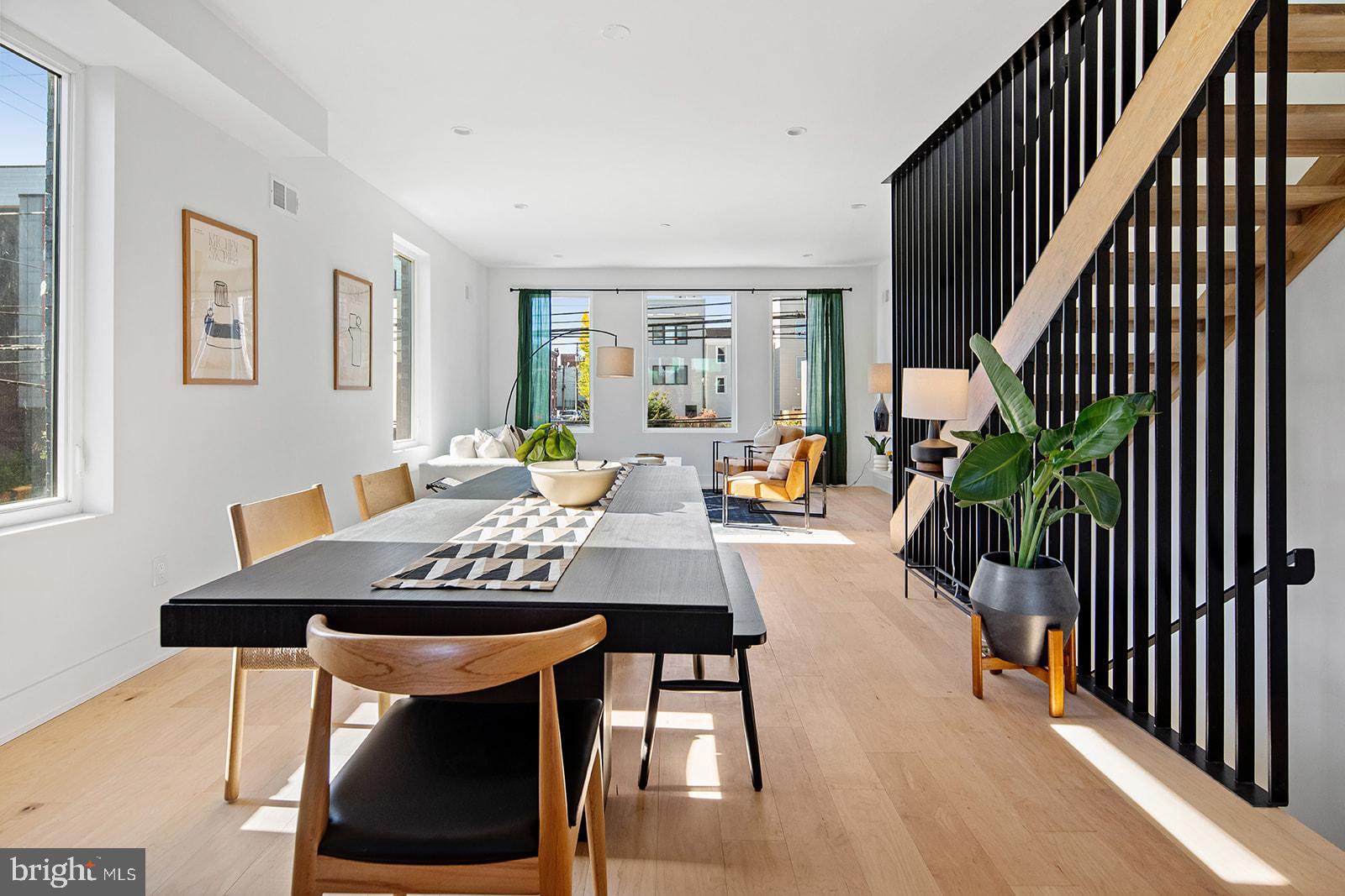 OLDE KENSINGTON - Residential