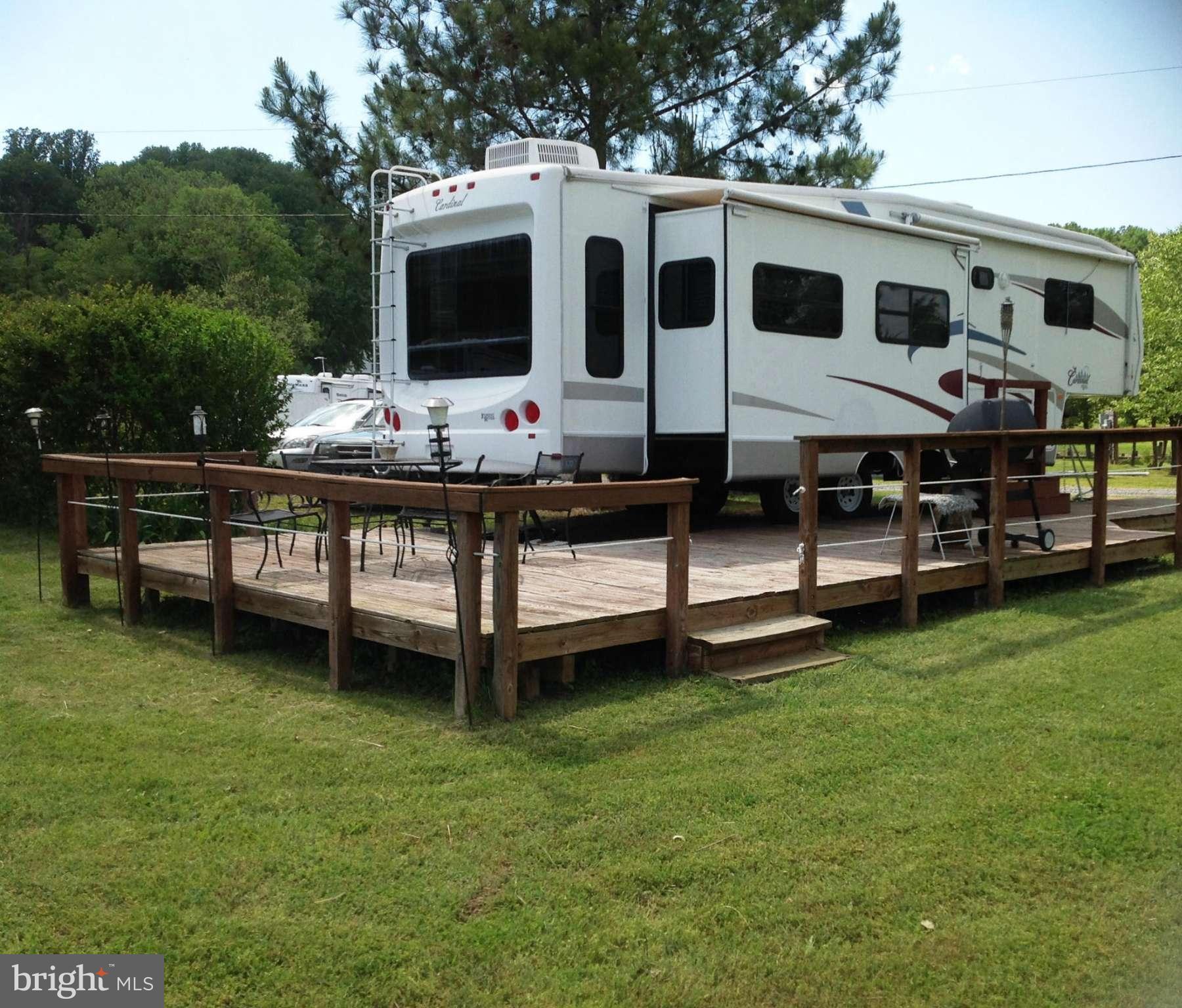 PORT TOBACCO WATERFRONT - Land