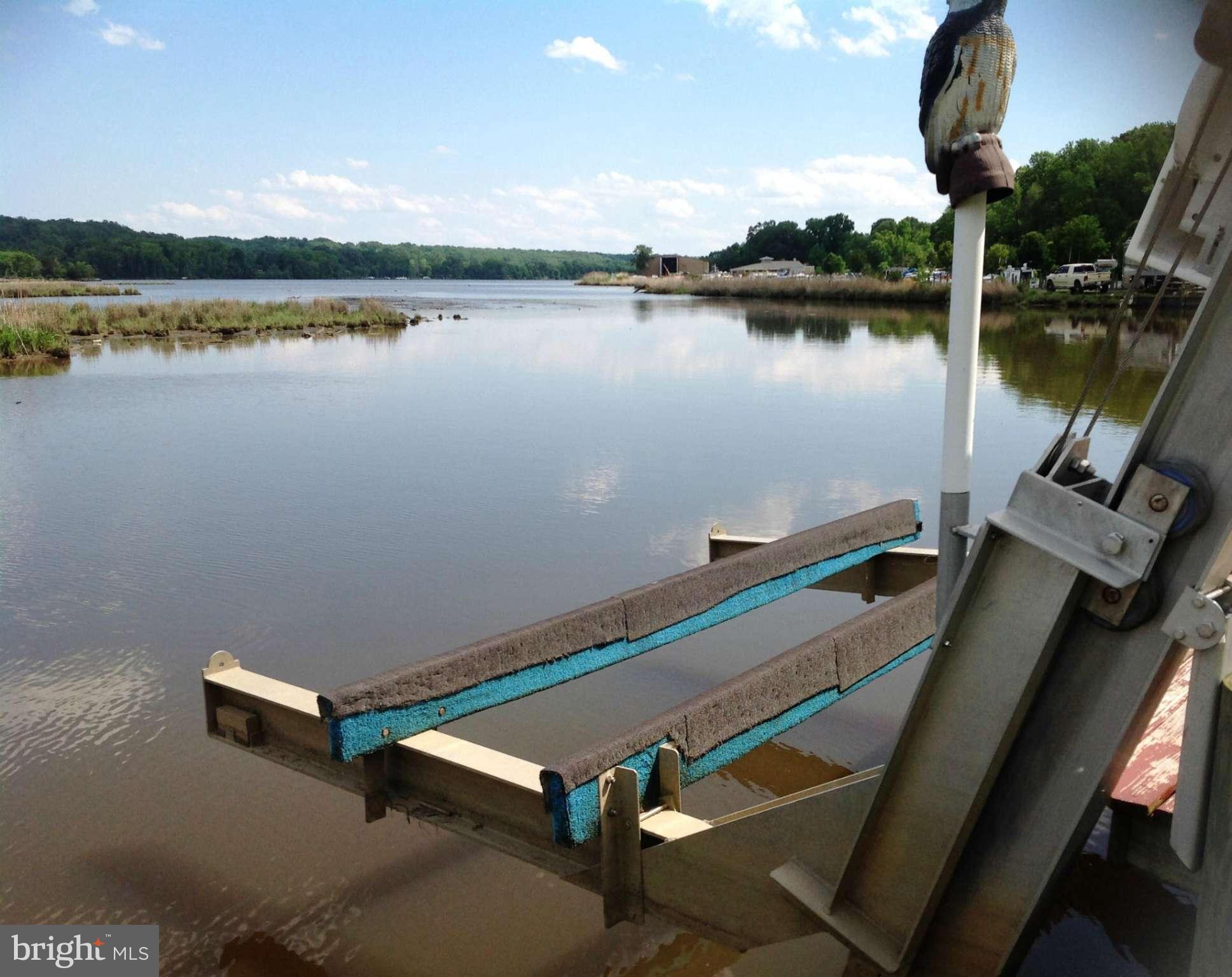 PORT TOBACCO WATERFRONT - Land