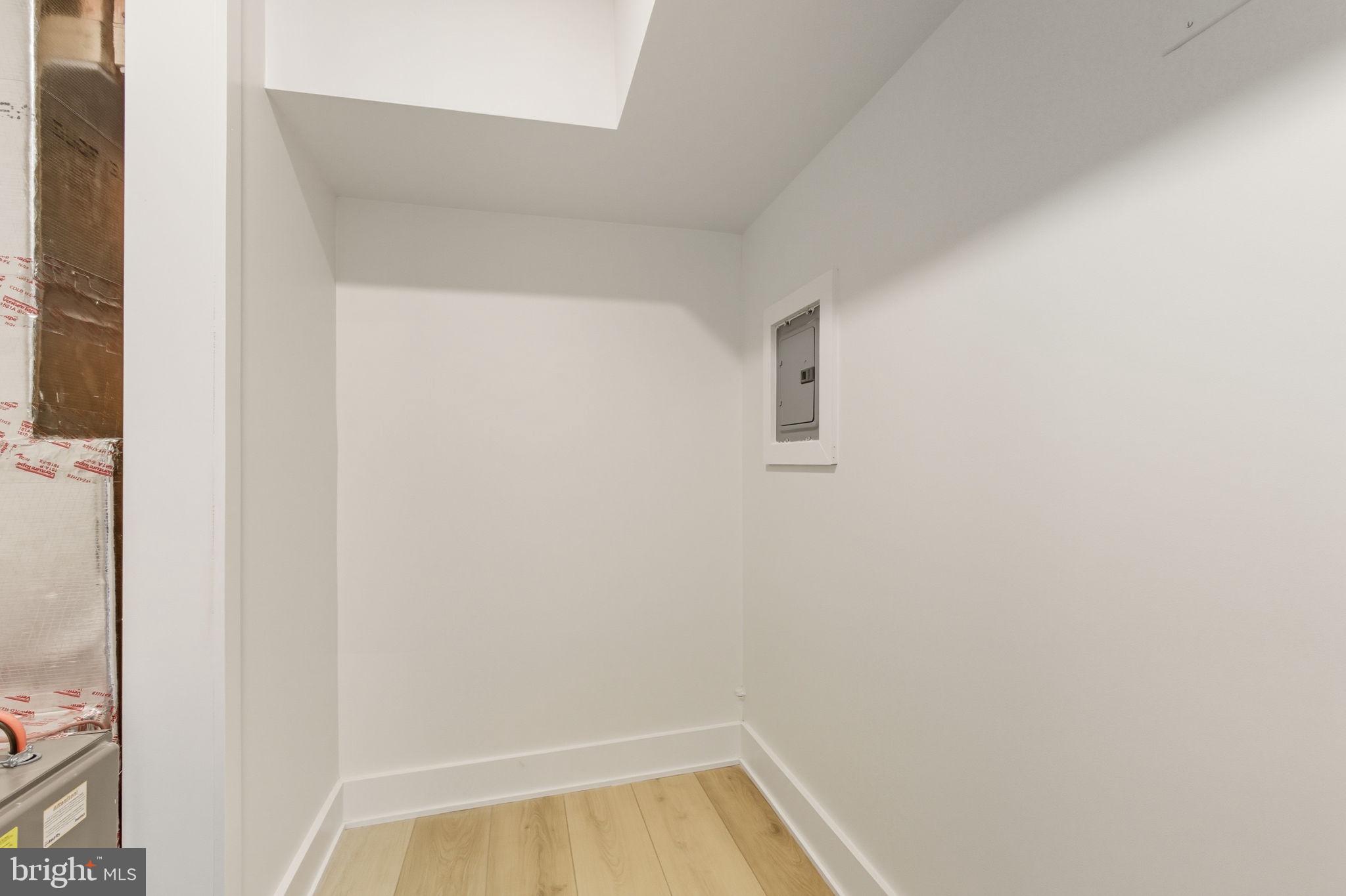 CROYDON - Residential