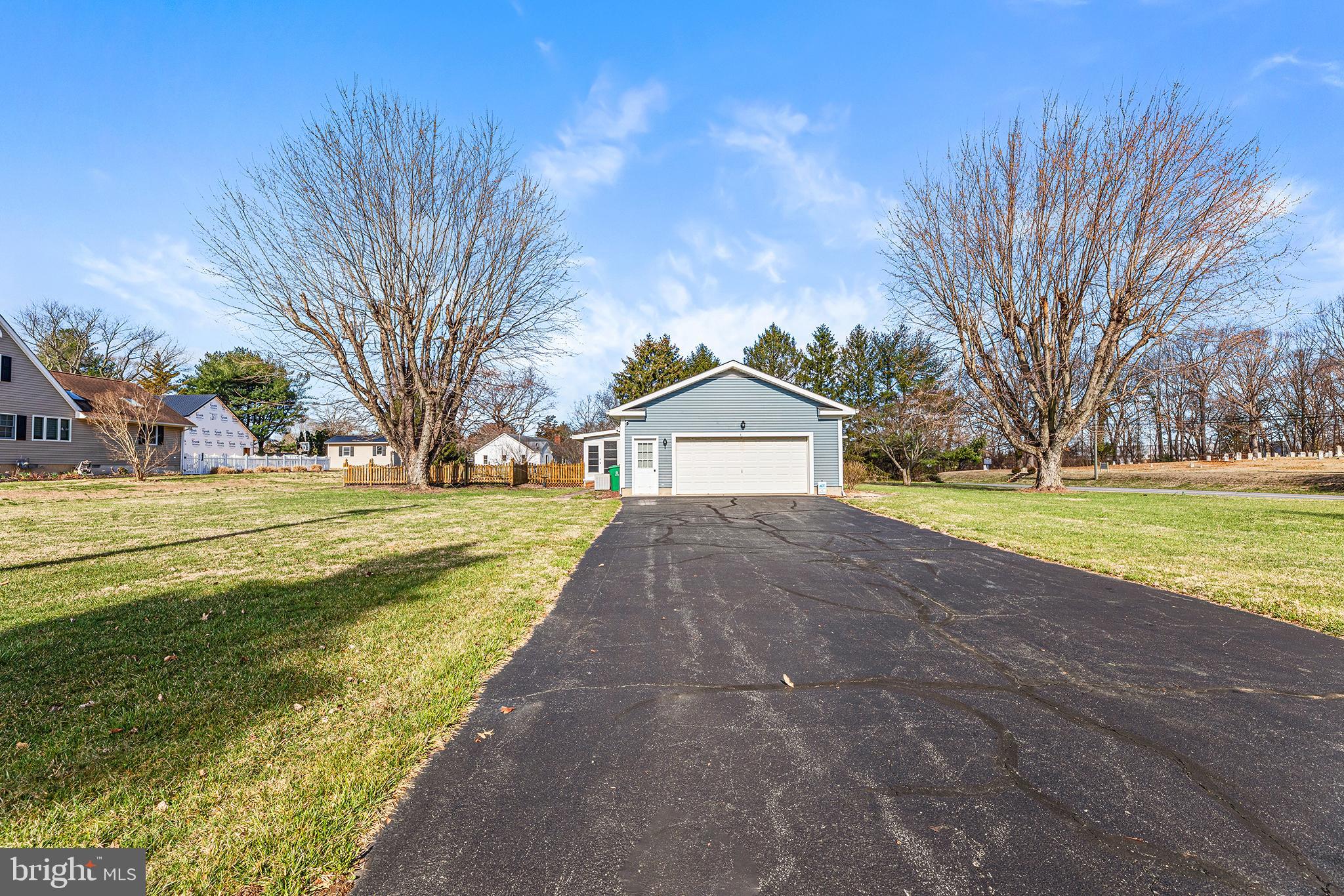 HIDEAWAY ACRES - Residential