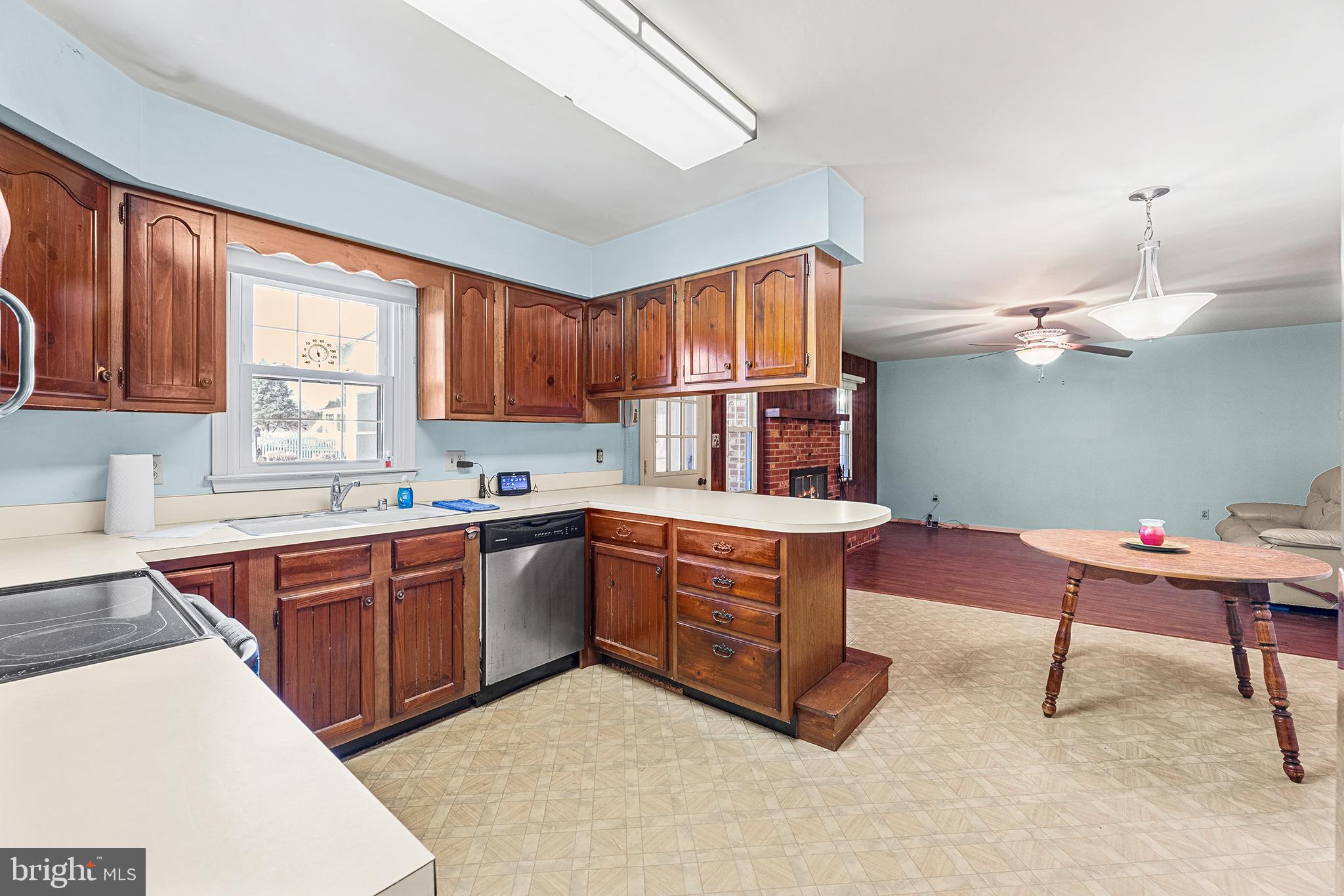 HIDEAWAY ACRES - Residential