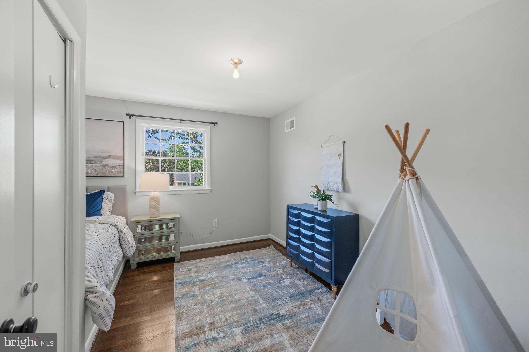 REGENCY ESTATES - Residential