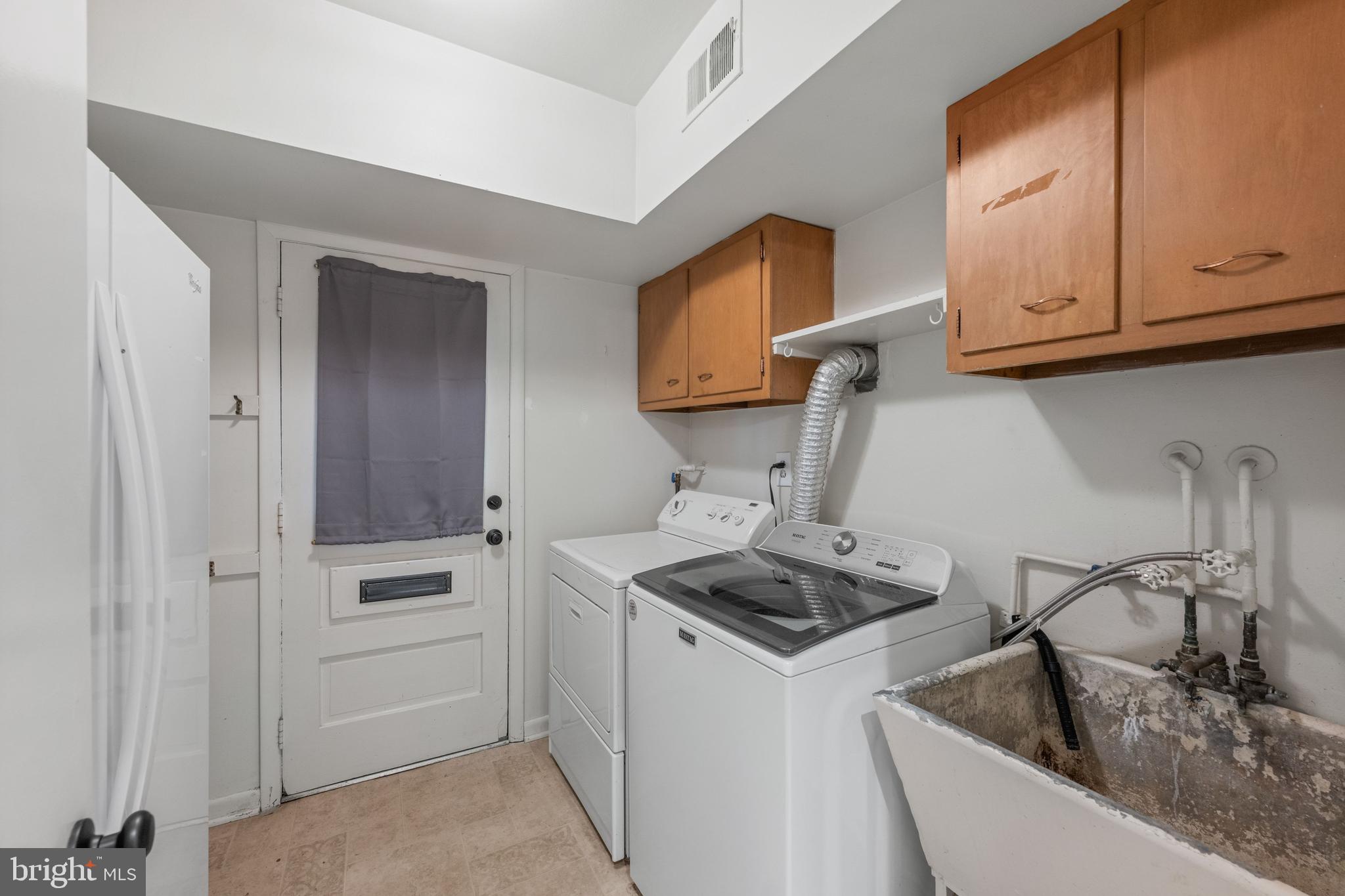 REGENCY ESTATES - Residential