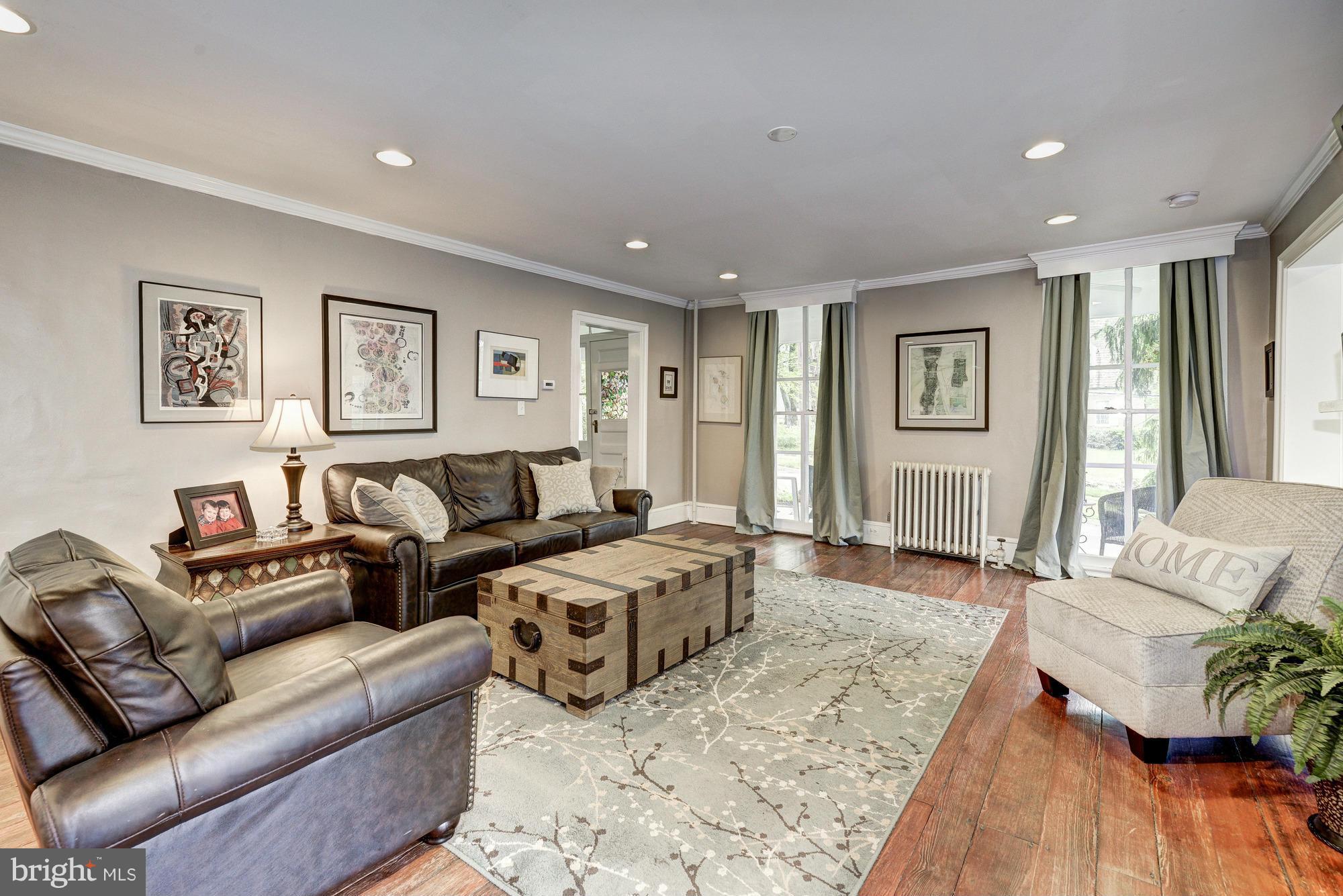 BROOKVILLE KNOLLS - Residential