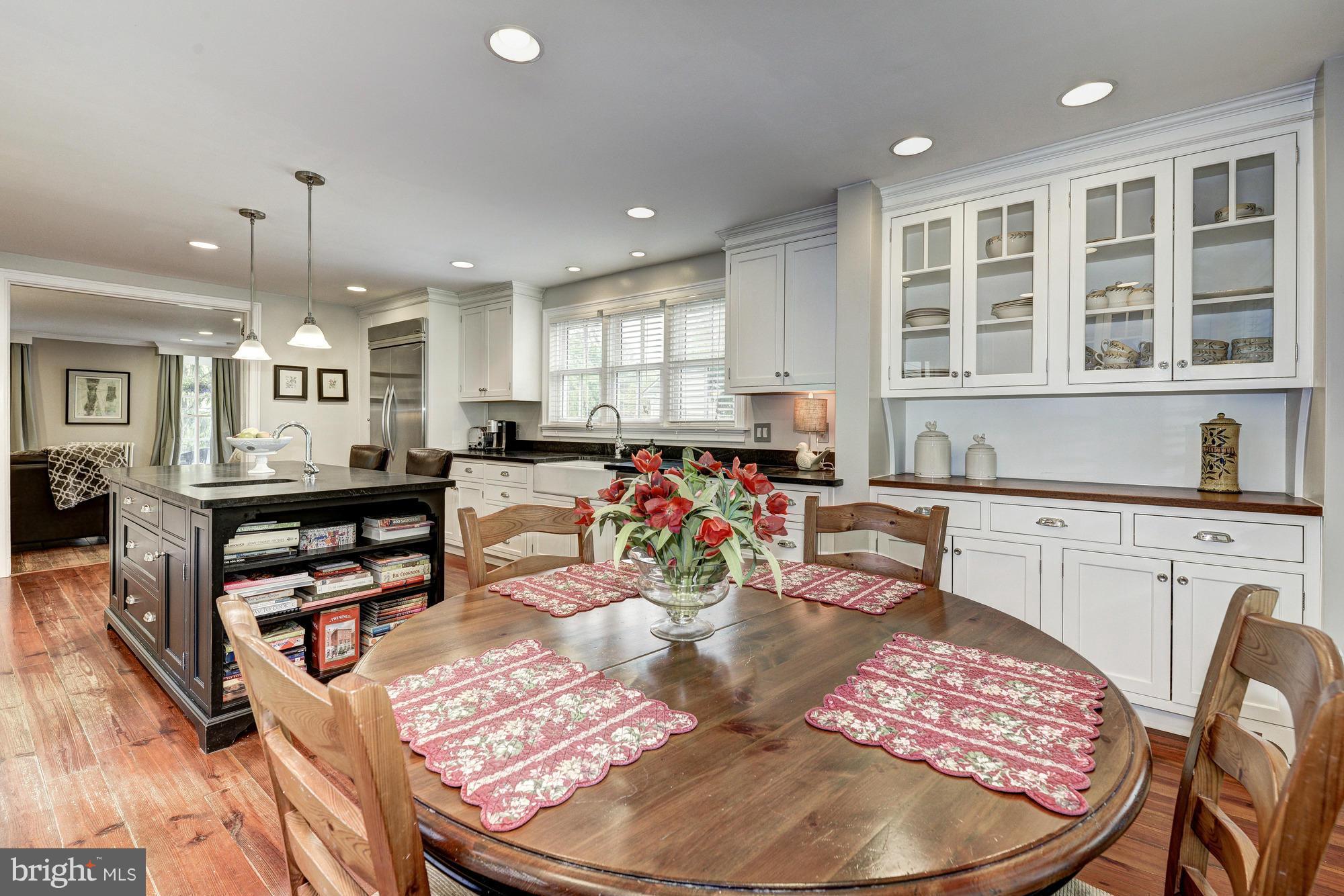 BROOKVILLE KNOLLS - Residential