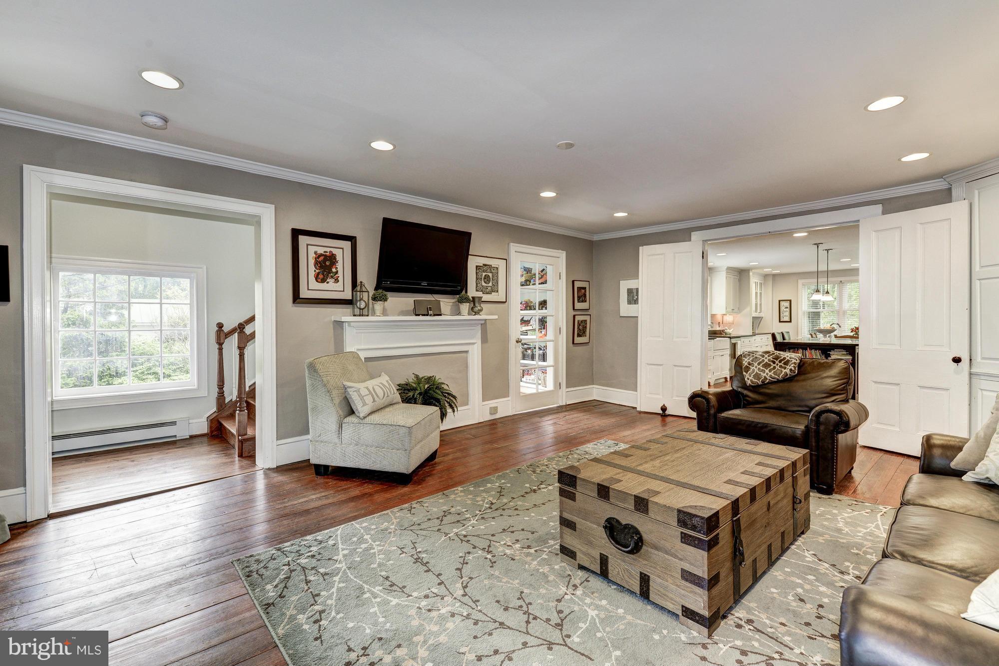 BROOKVILLE KNOLLS - Residential