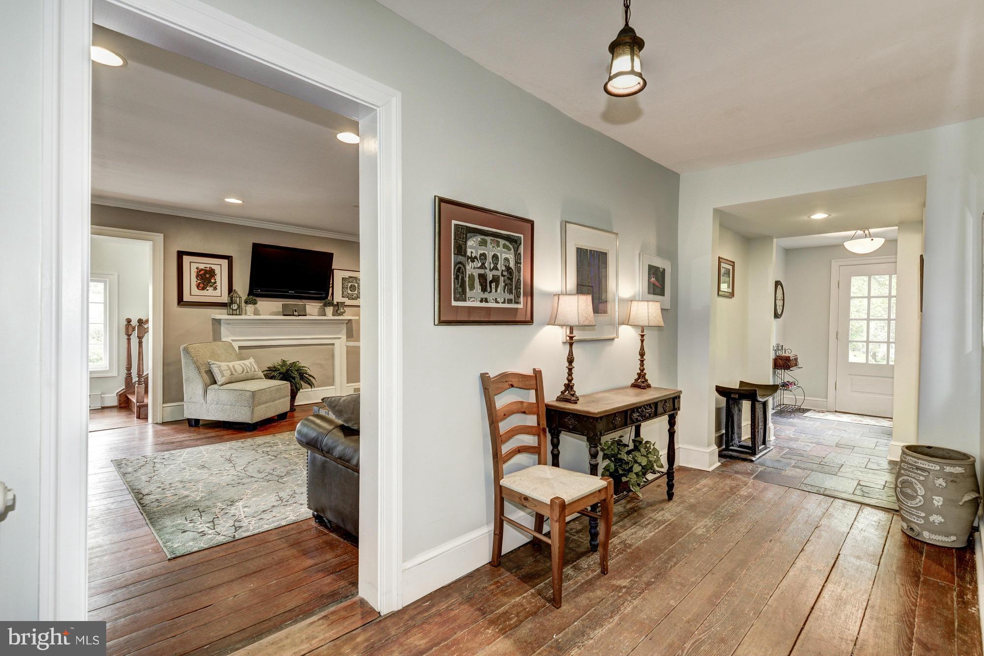 BROOKVILLE KNOLLS - Residential