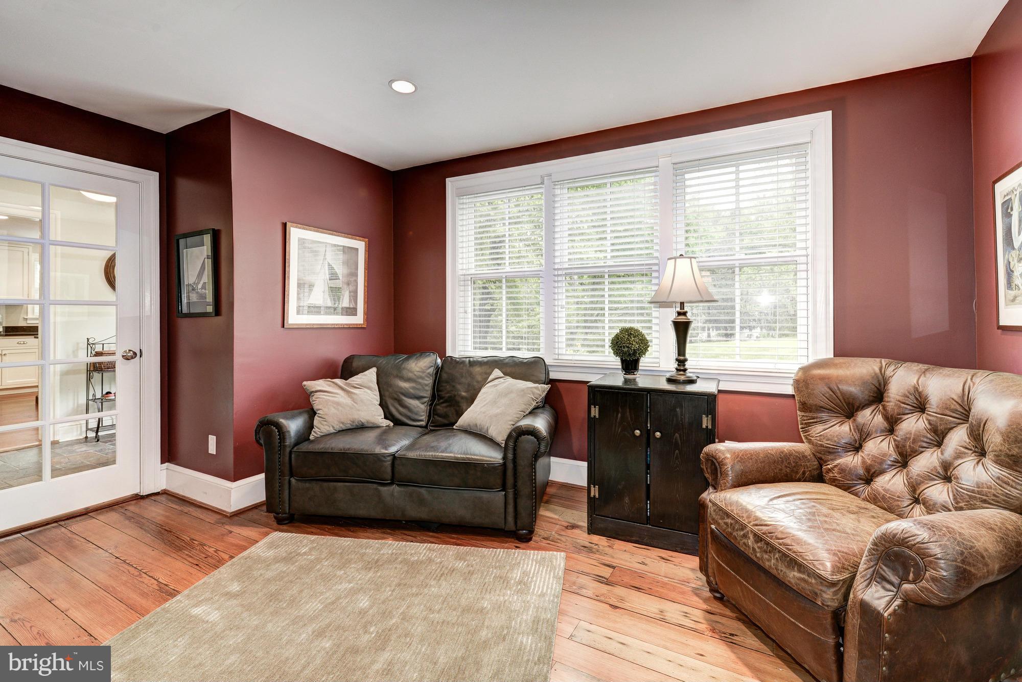 BROOKVILLE KNOLLS - Residential