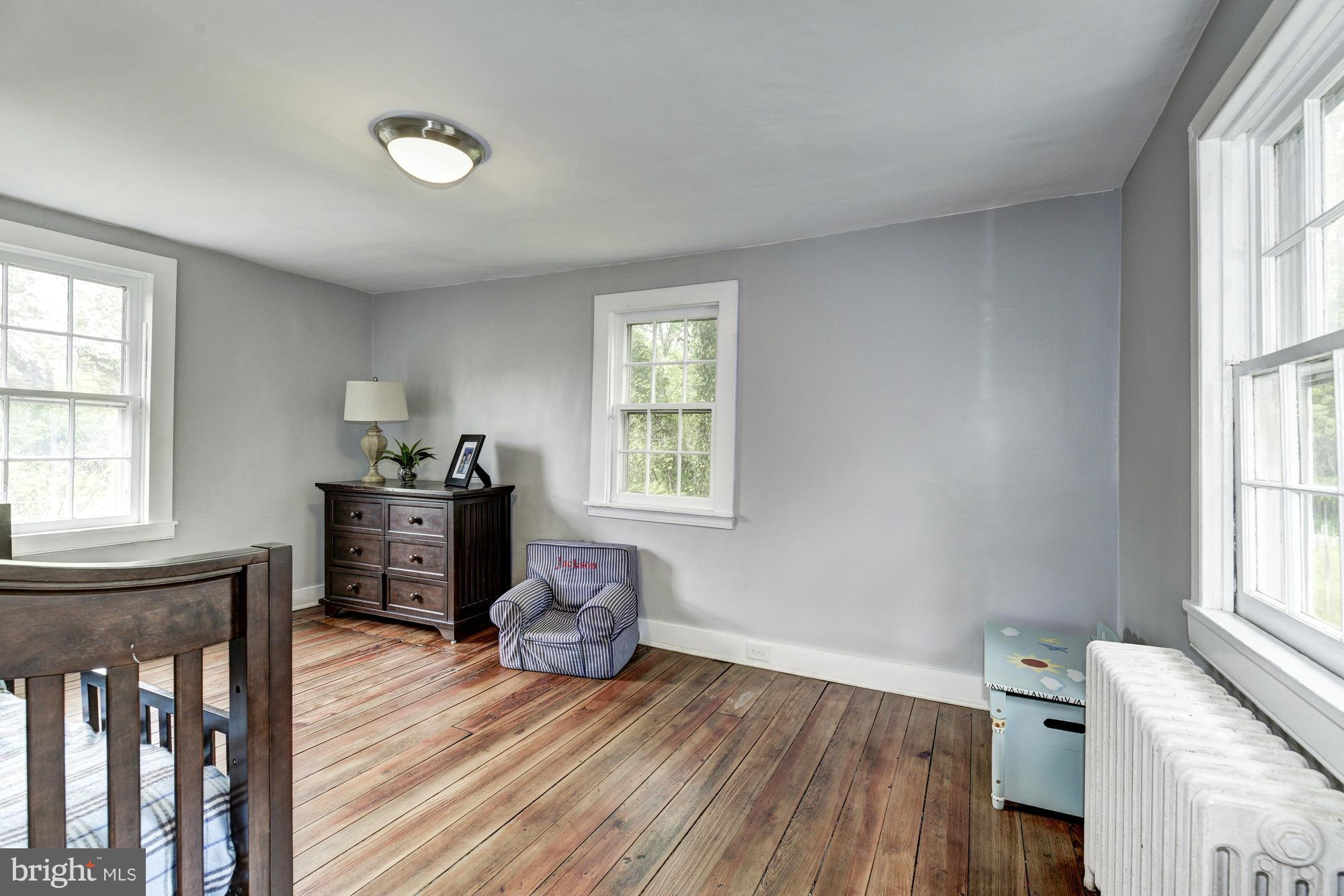 BROOKVILLE KNOLLS - Residential