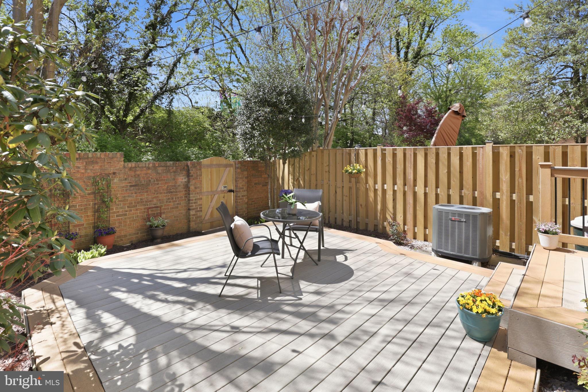 HALLCREST HEIGHTS - Residential