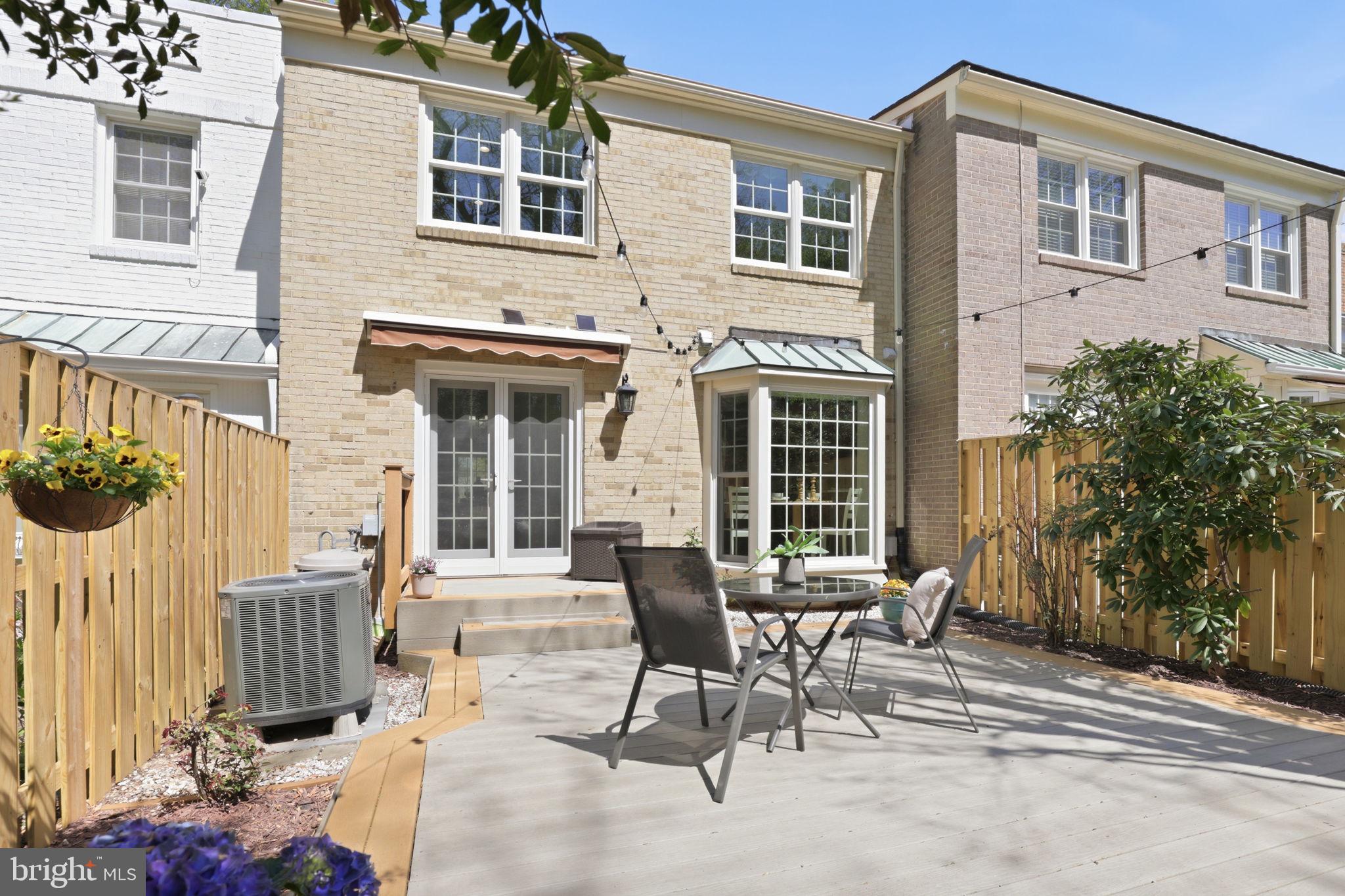 HALLCREST HEIGHTS - Residential