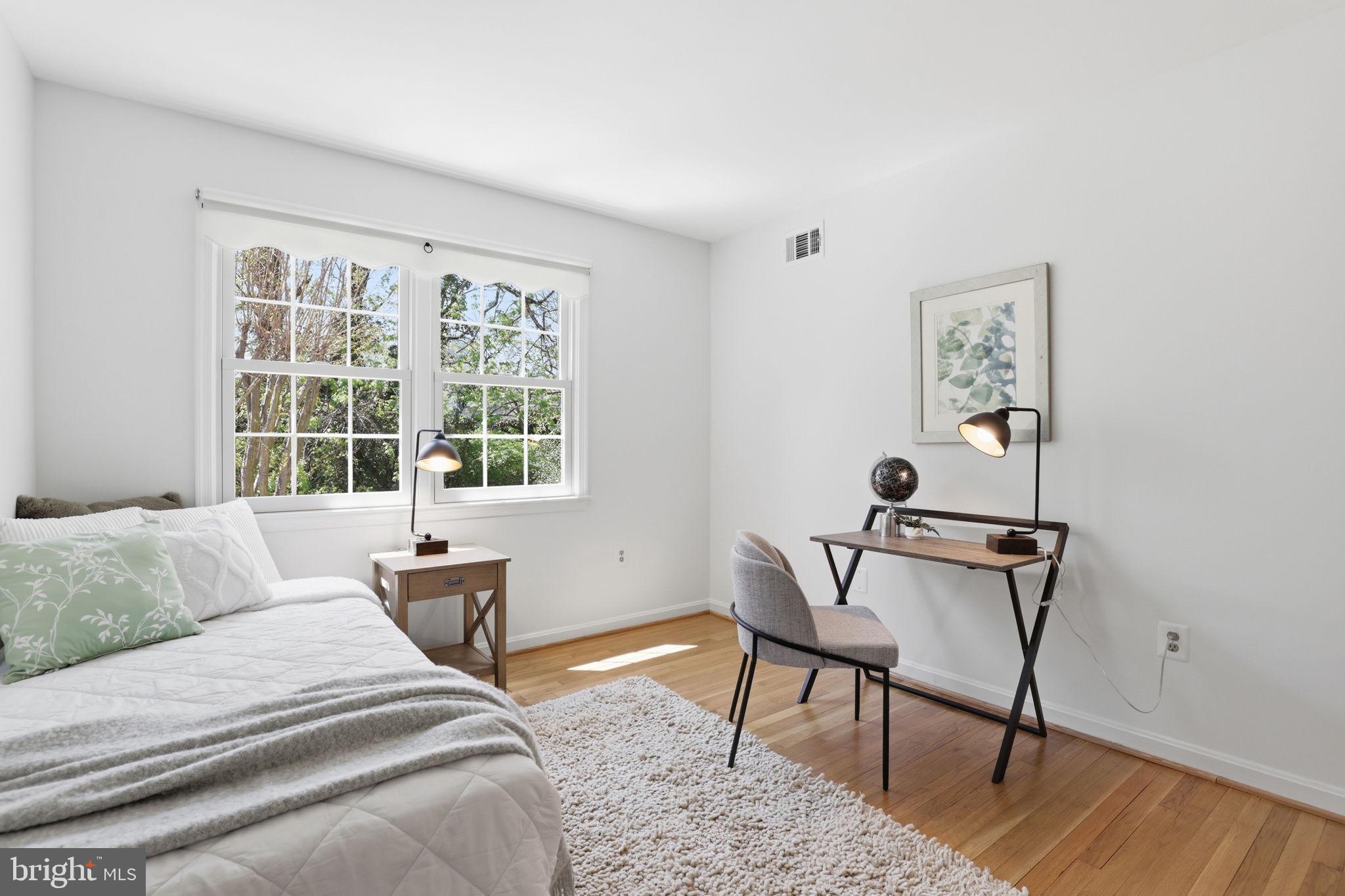 HALLCREST HEIGHTS - Residential