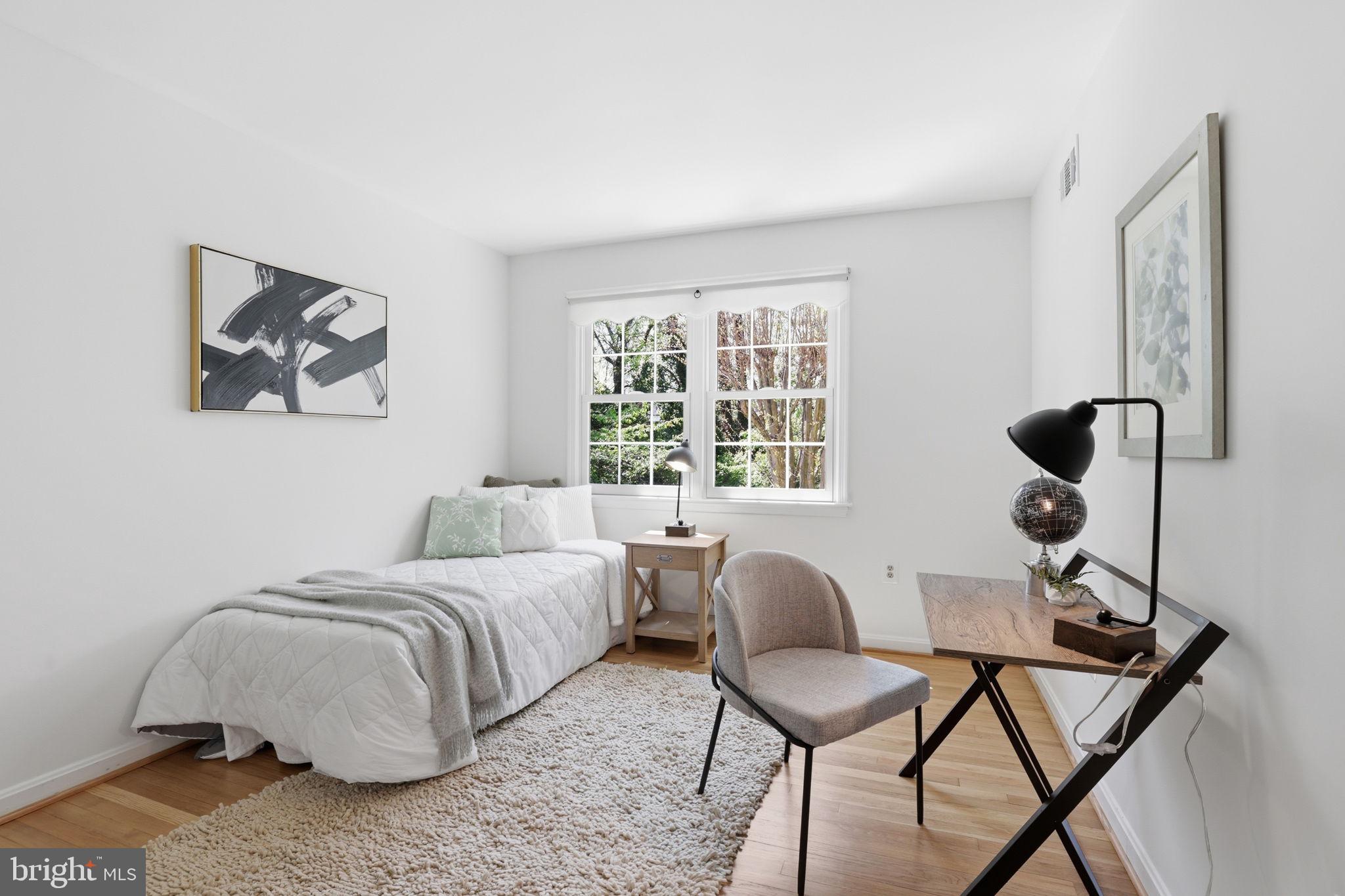 HALLCREST HEIGHTS - Residential