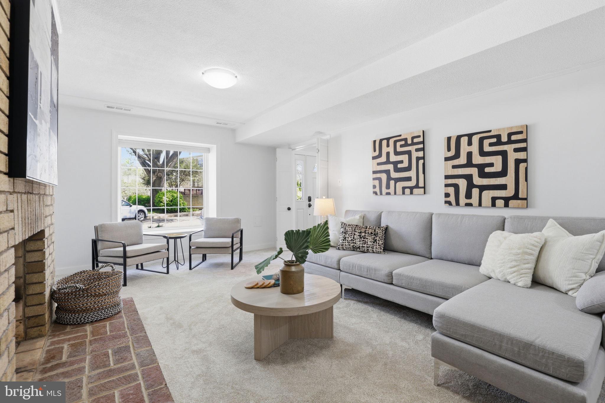 HALLCREST HEIGHTS - Residential