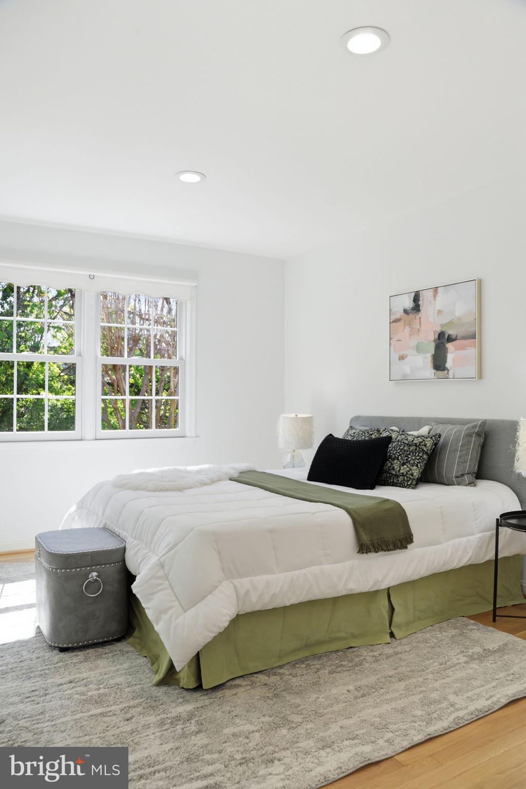 HALLCREST HEIGHTS - Residential