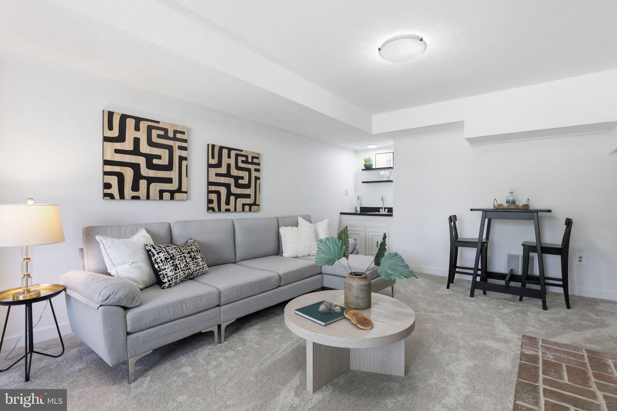 HALLCREST HEIGHTS - Residential