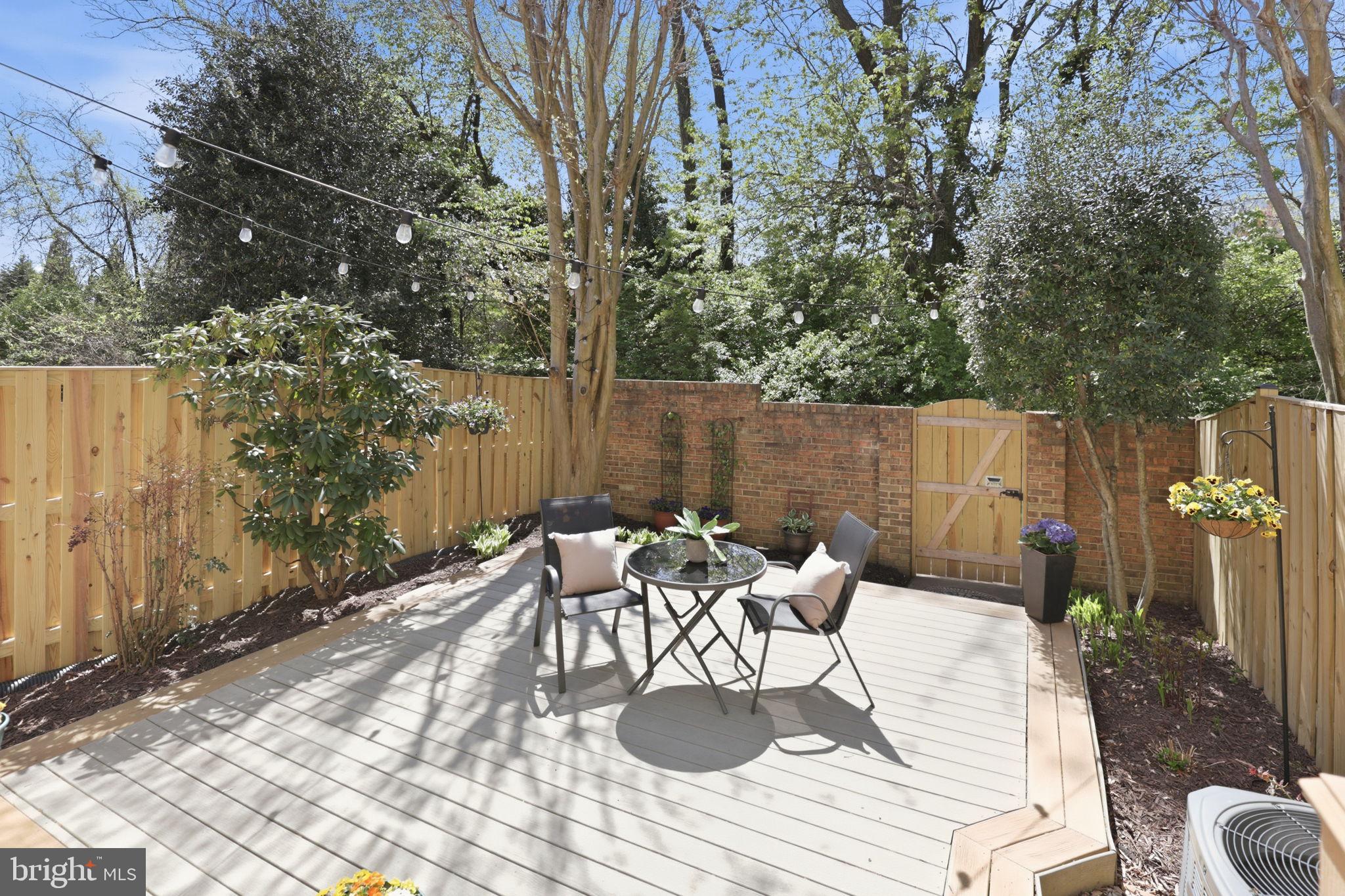 HALLCREST HEIGHTS - Residential