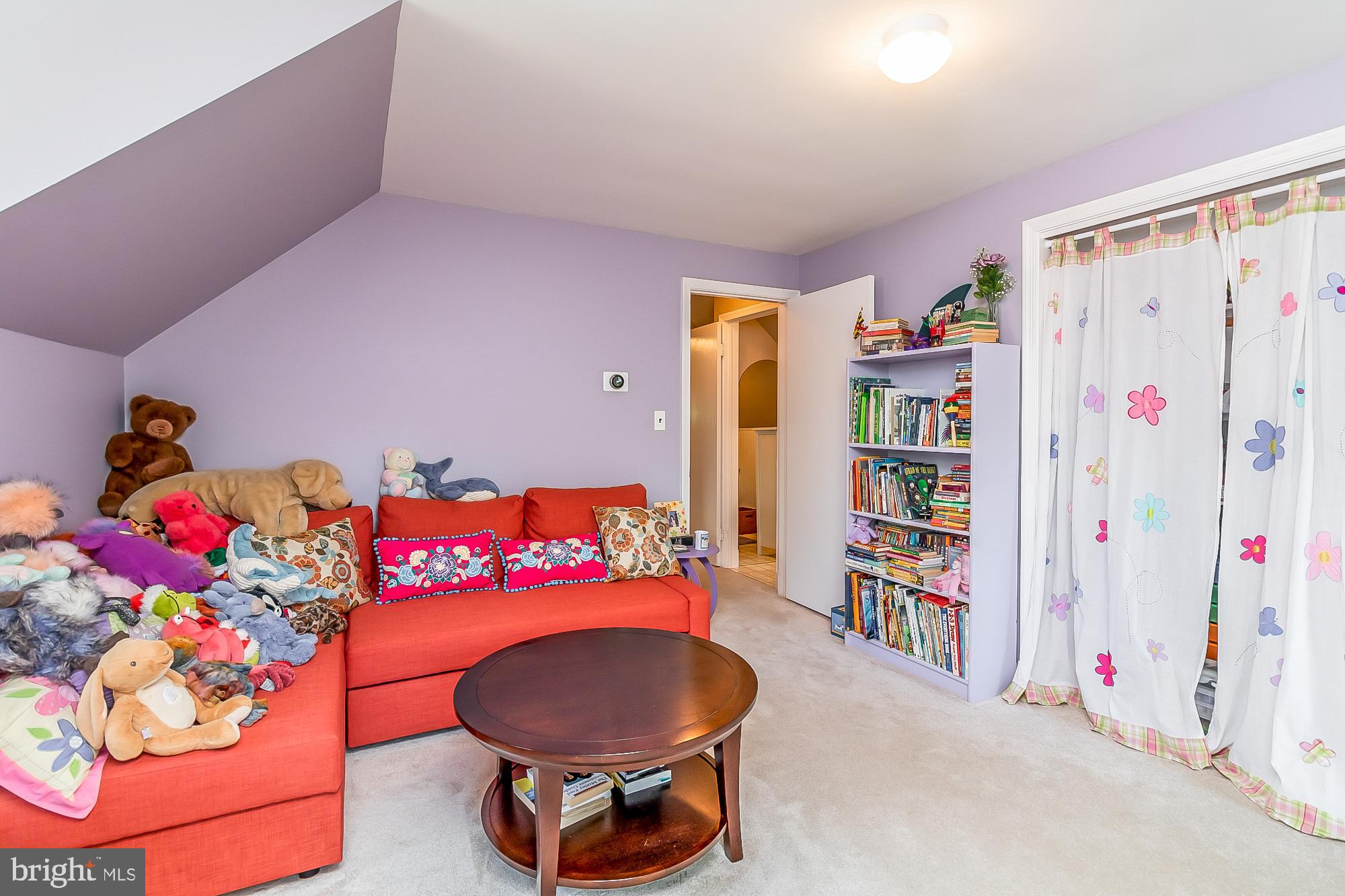 STONELEIGH - Residential