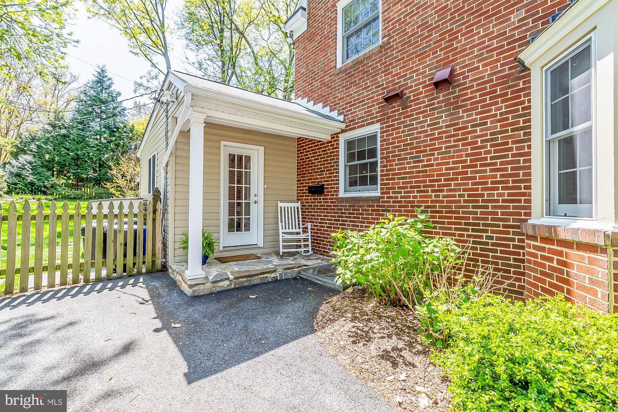 STONELEIGH - Residential