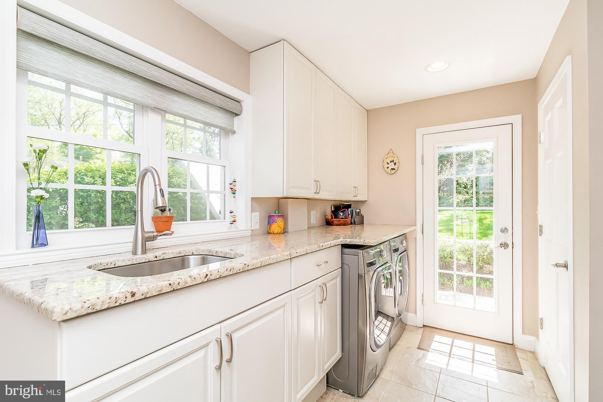 STONELEIGH - Residential