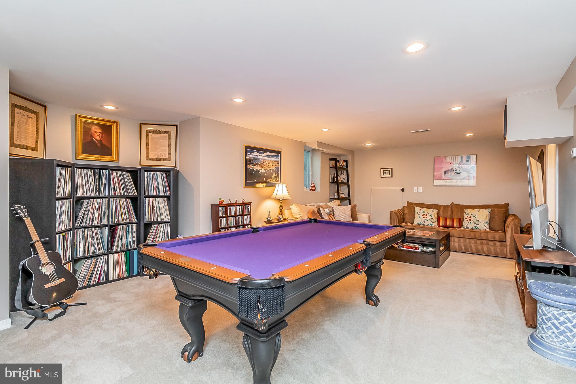 STONELEIGH - Residential