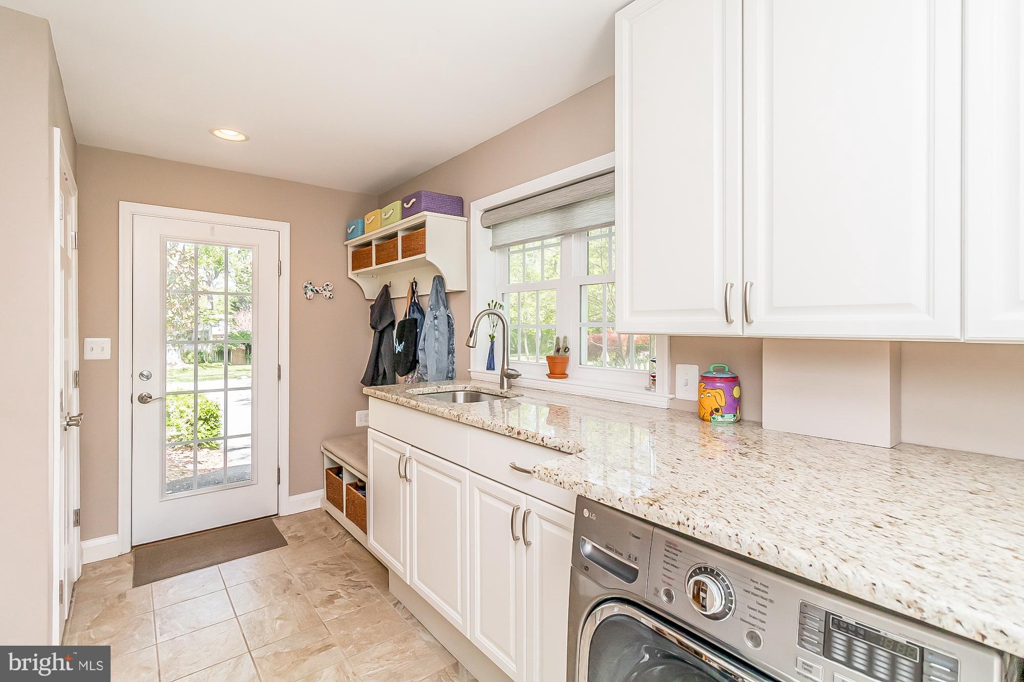 STONELEIGH - Residential