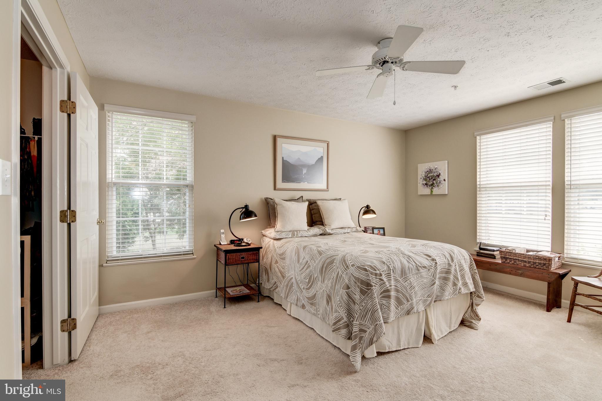 PINEY ORCHARD - Residential