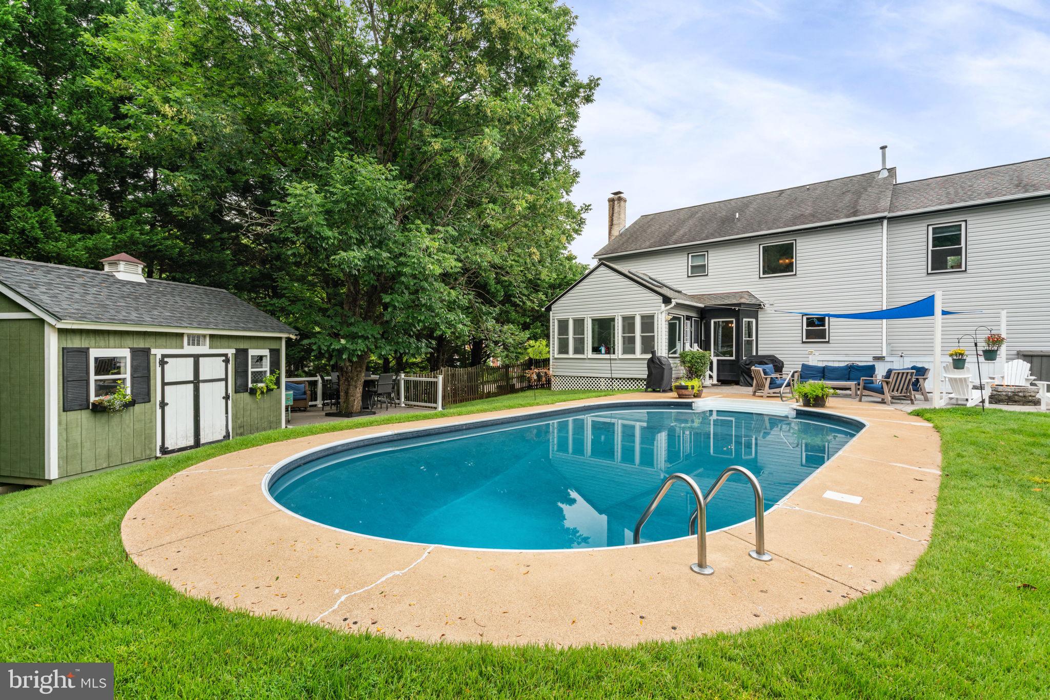 15032 GREENMOUNT DRIVE