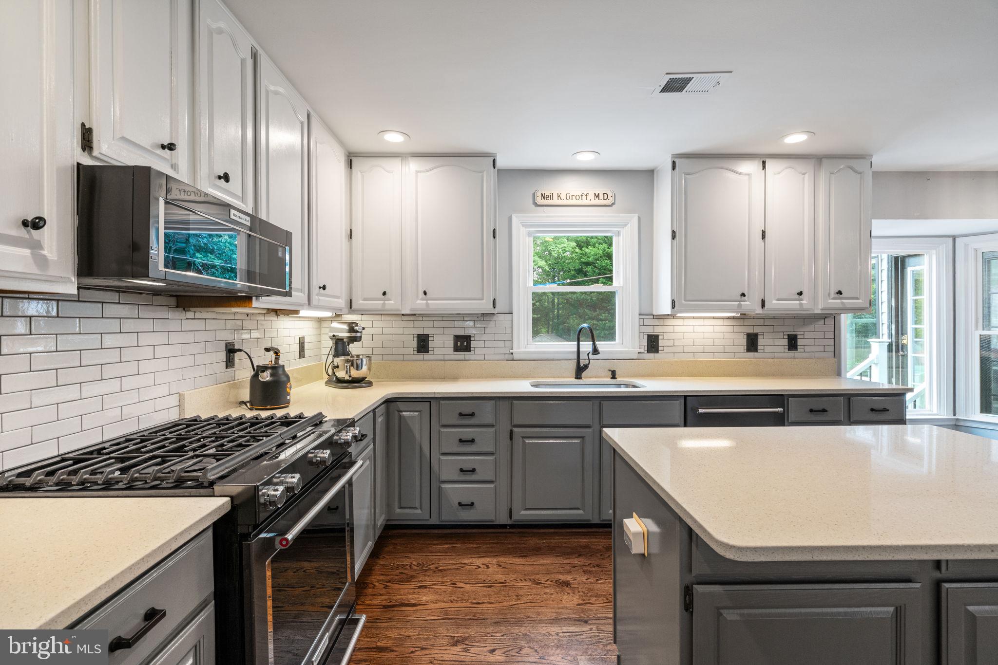 15032 GREENMOUNT DRIVE