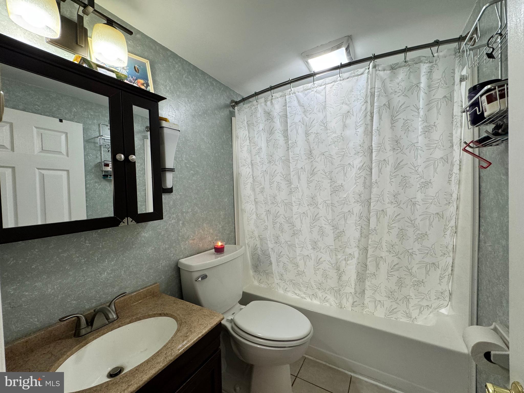 JUSTICE HEIGHTS - Residential