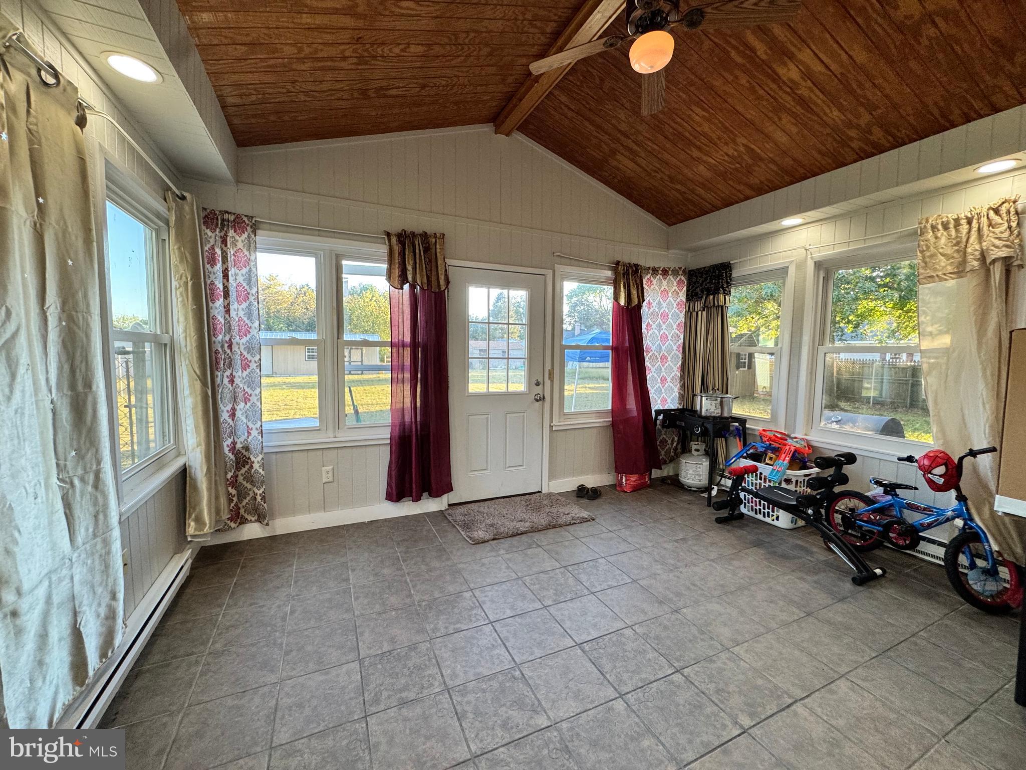 JUSTICE HEIGHTS - Residential