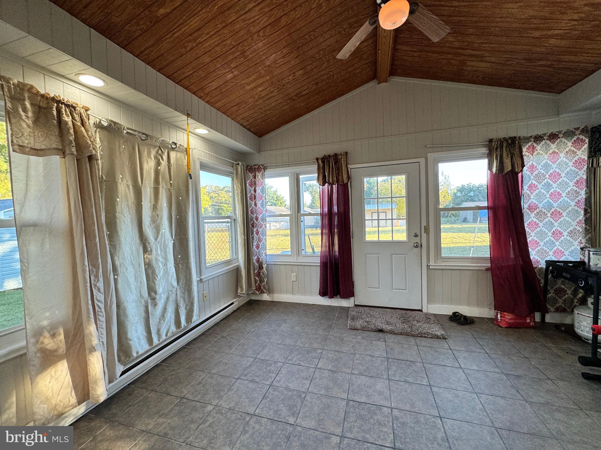 JUSTICE HEIGHTS - Residential