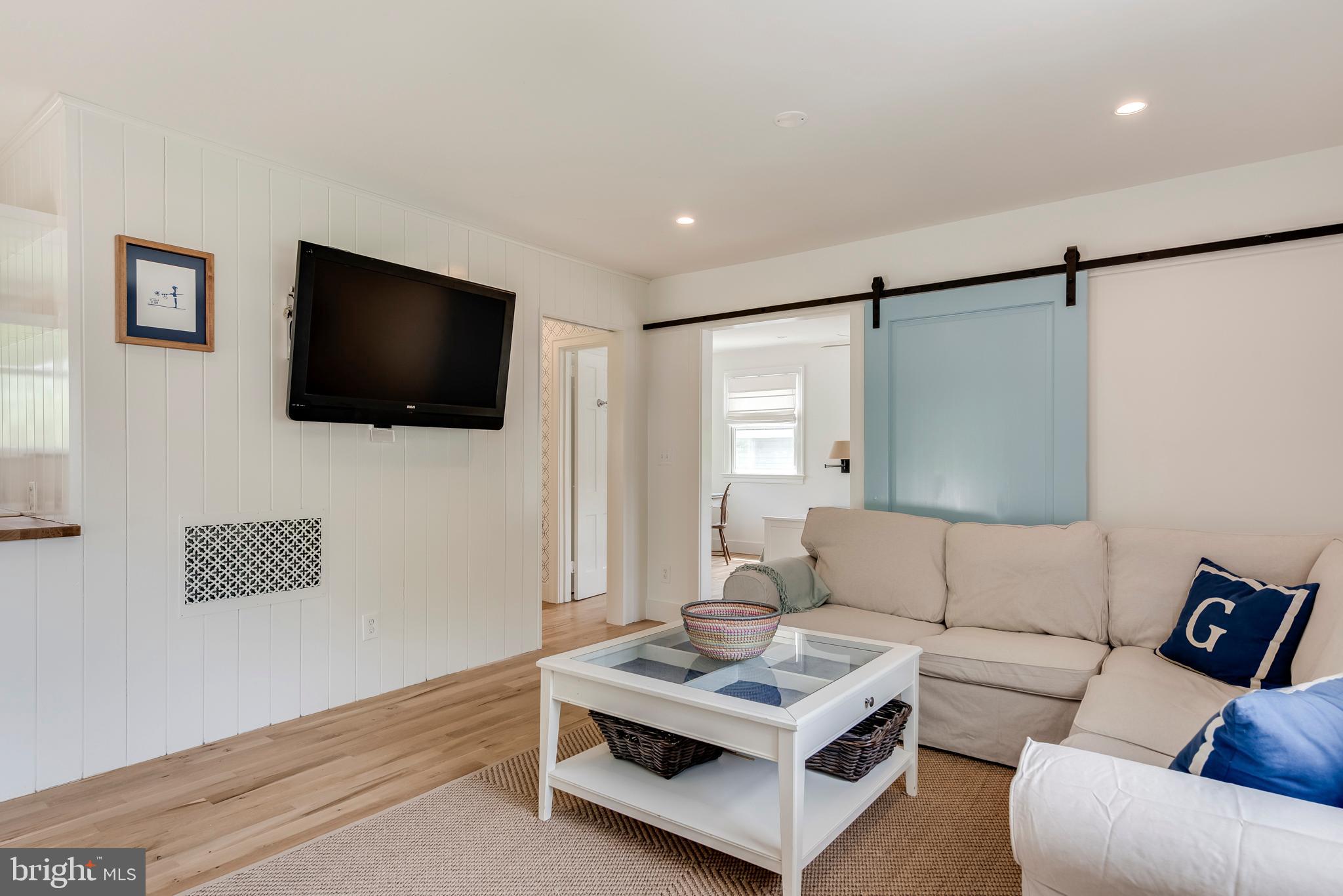 EASTPORT - Residential