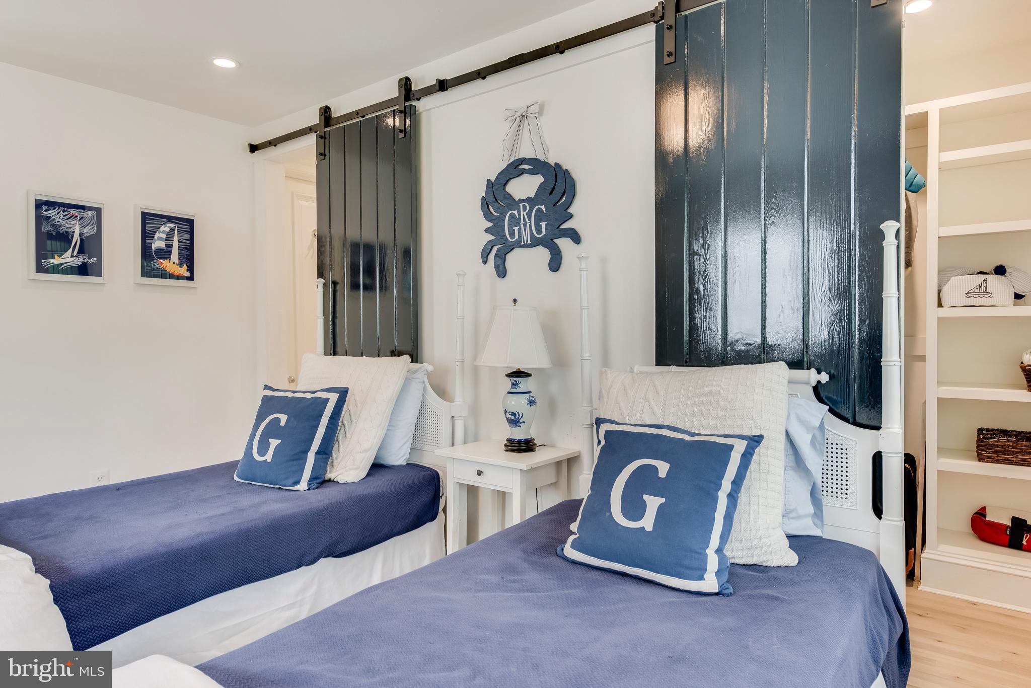 EASTPORT - Residential