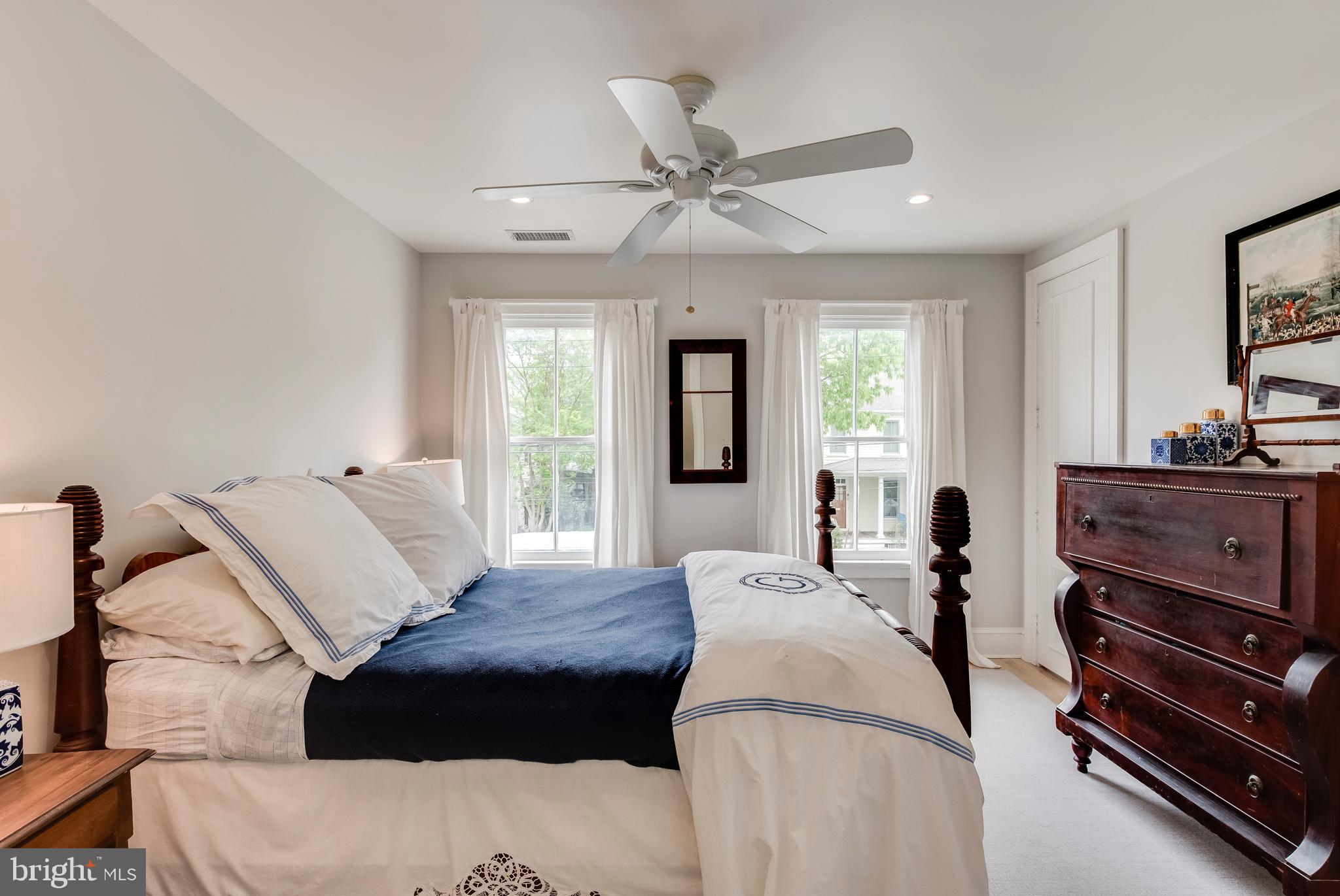 EASTPORT - Residential