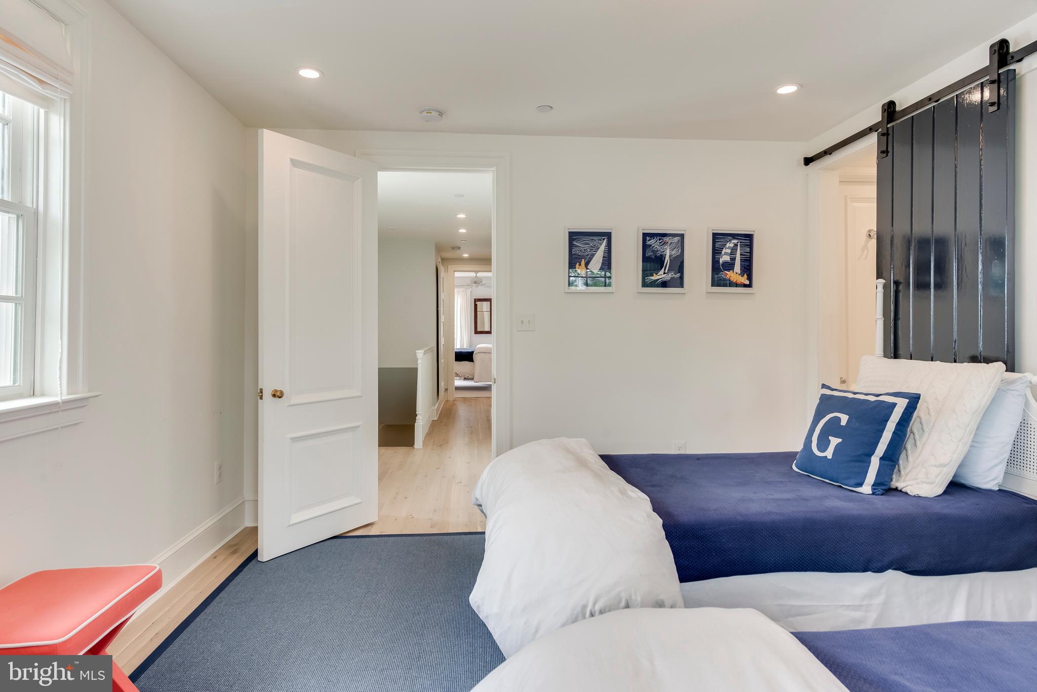 EASTPORT - Residential