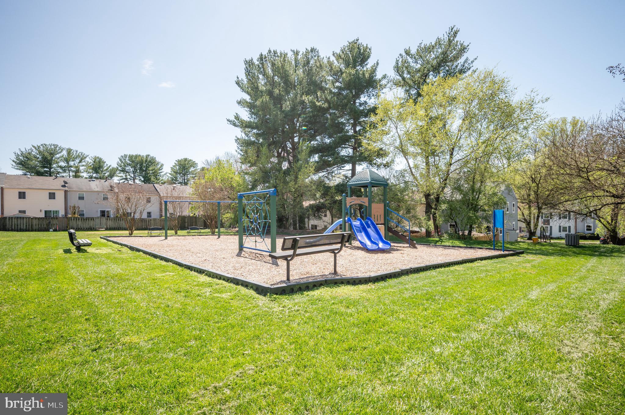 LAKE BRADDOCK - Residential