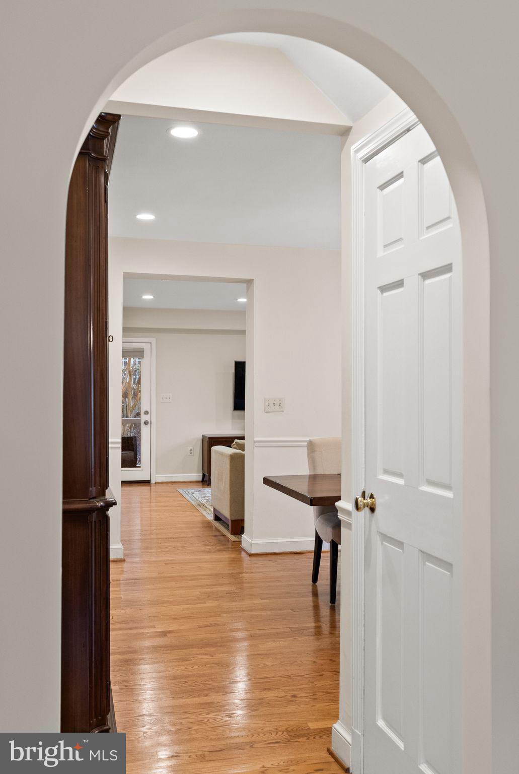 WOODACRES - Residential