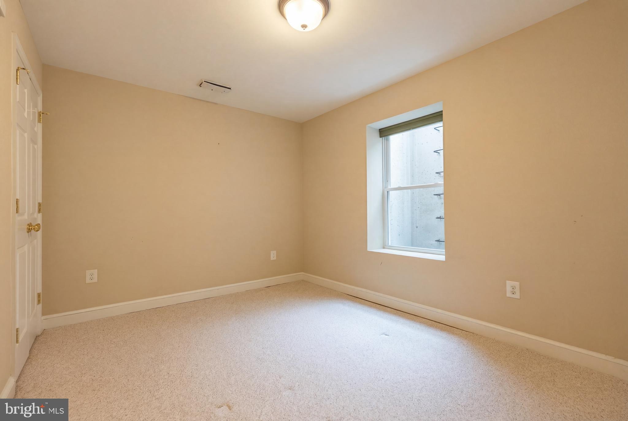 WOODACRES - Residential