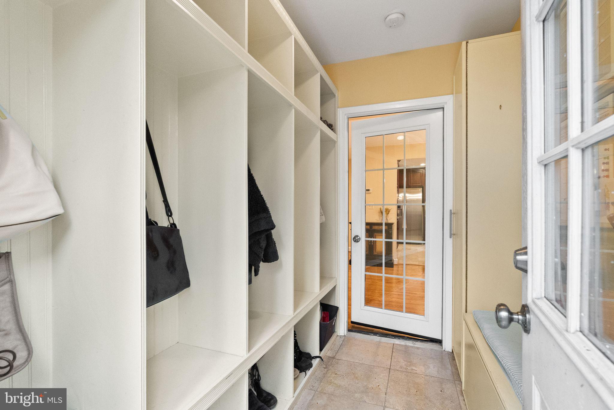 WOODACRES - Residential