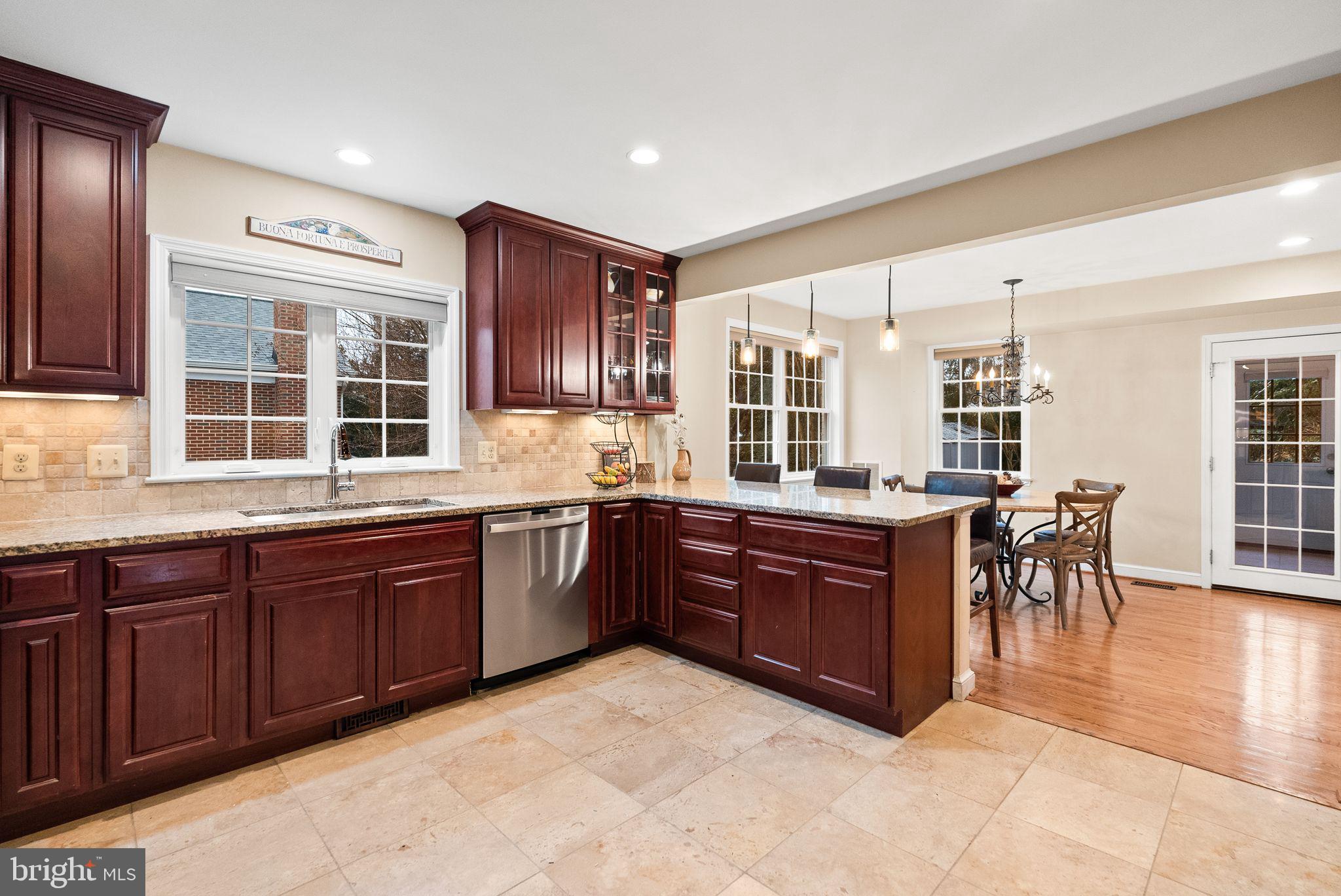 WOODACRES - Residential